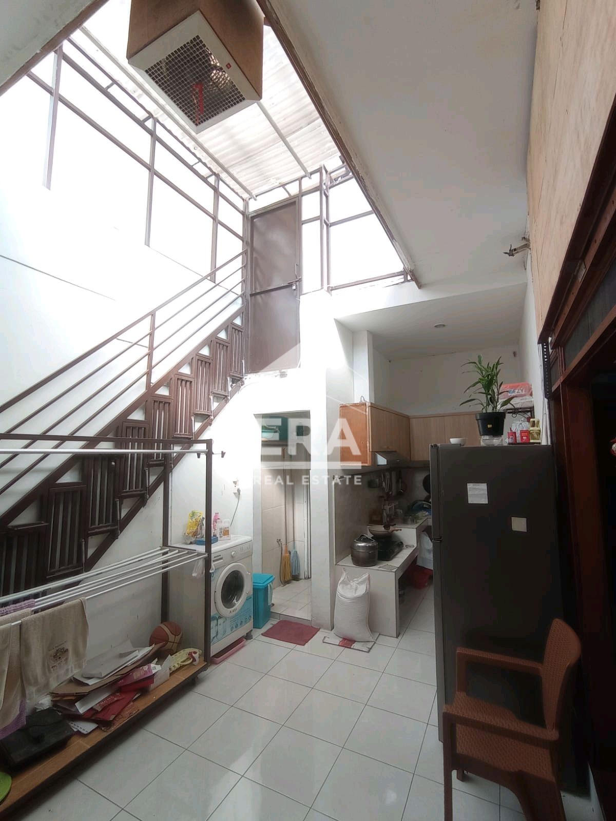 interior 4