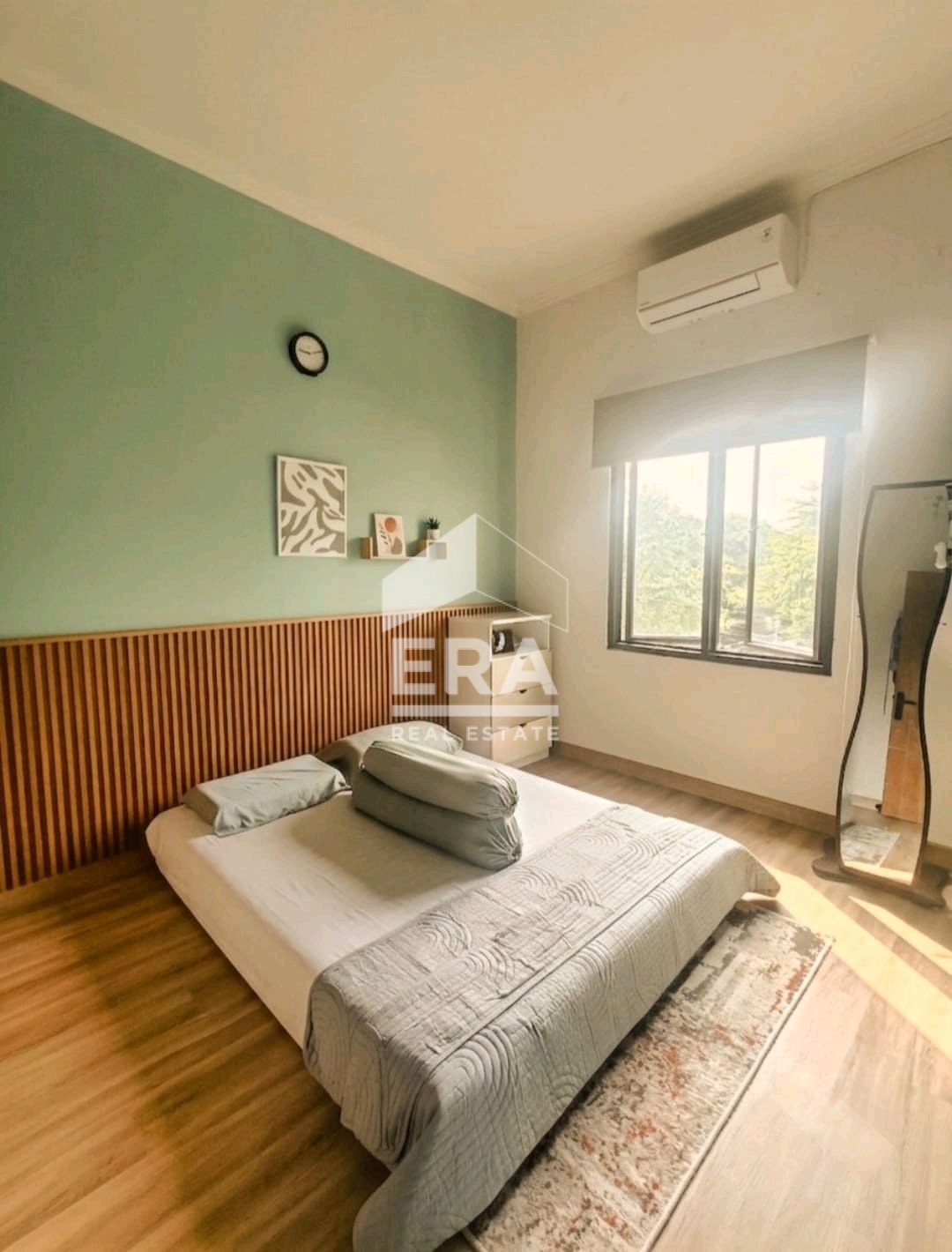 interior 4