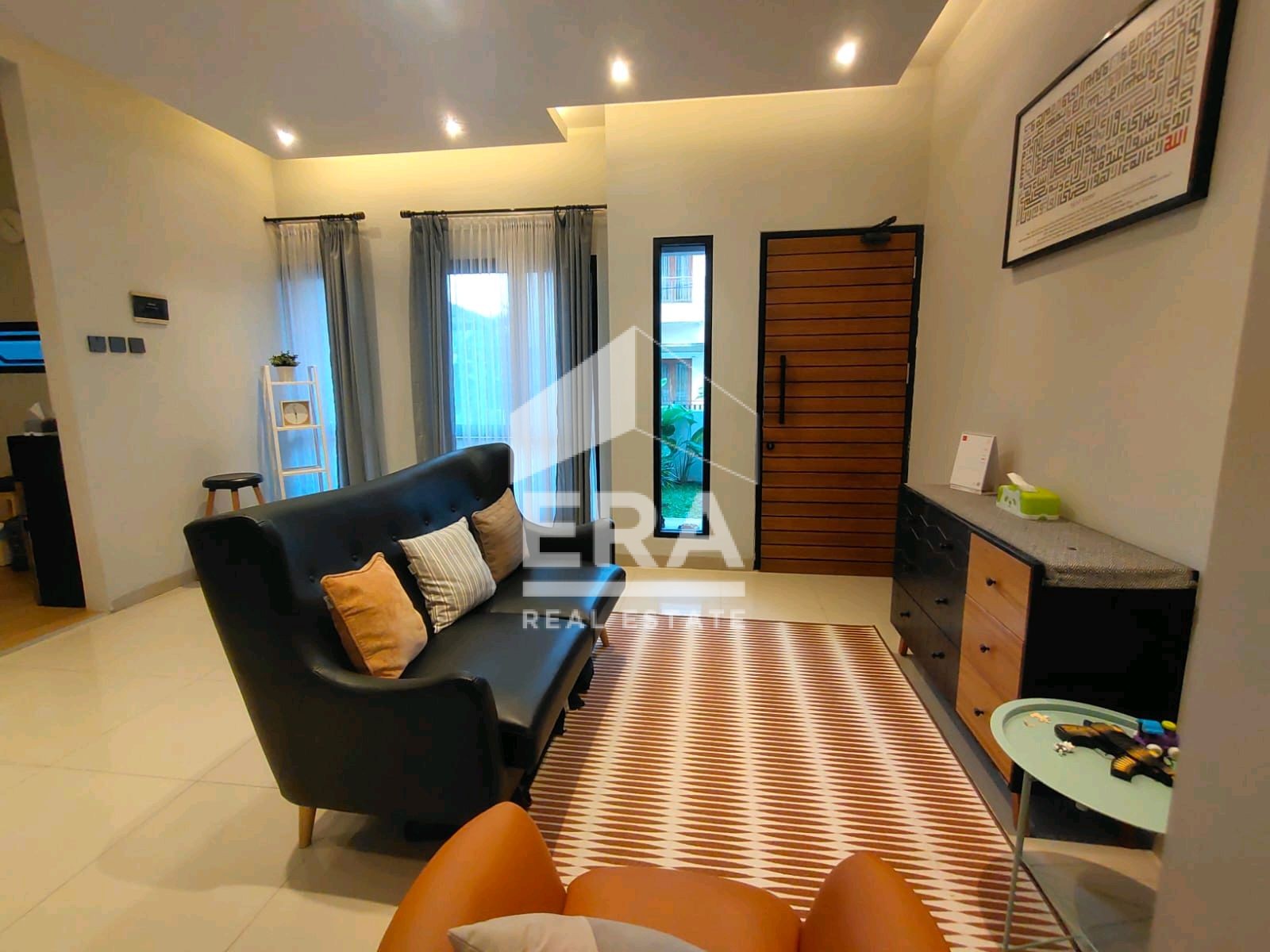 interior 2