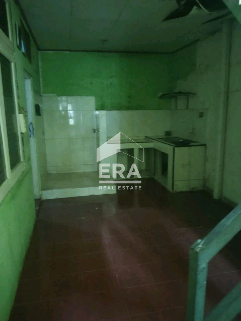 interior 2
