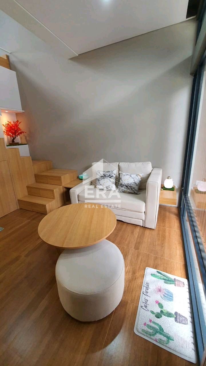 interior 9