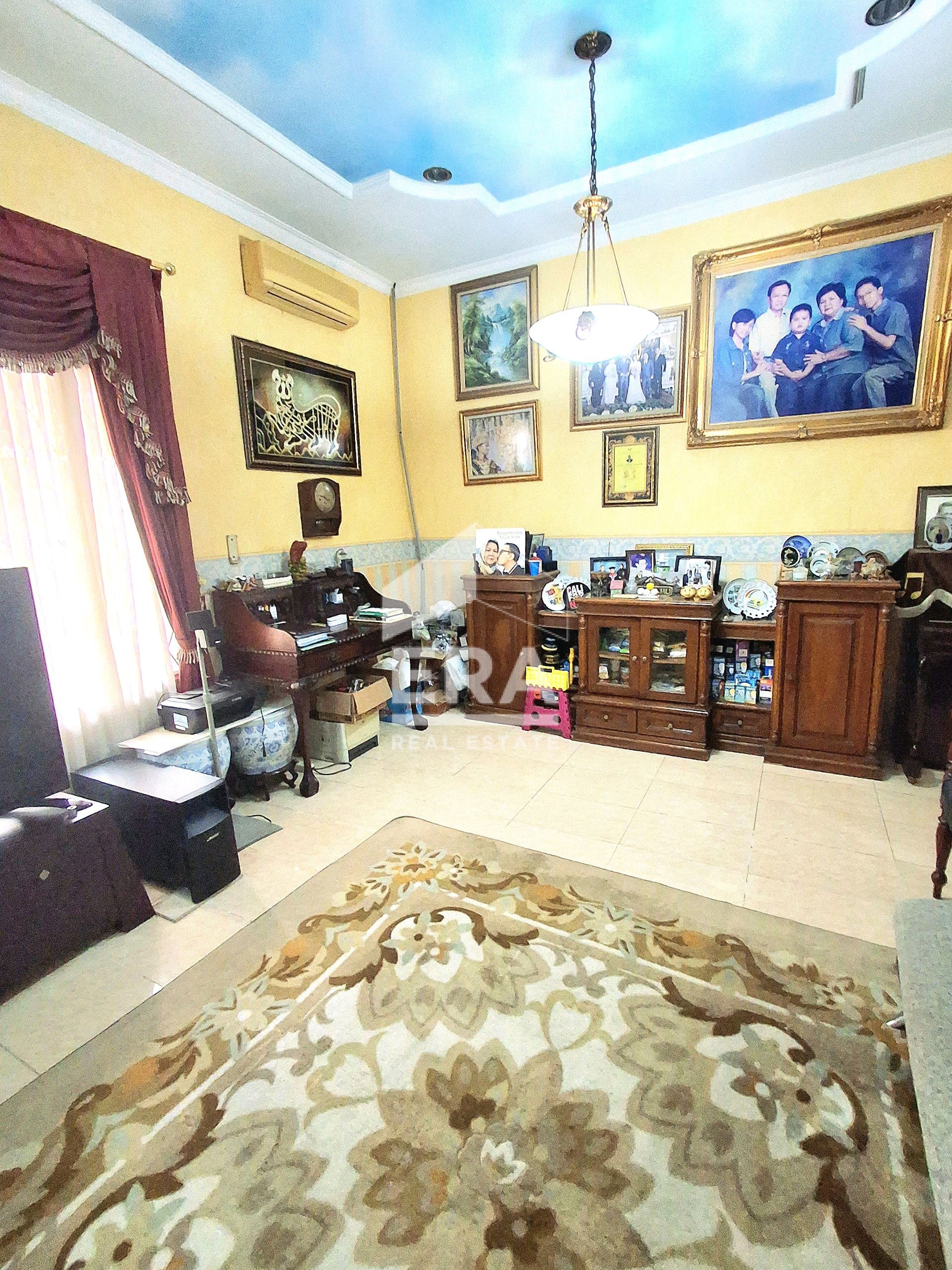 interior 9