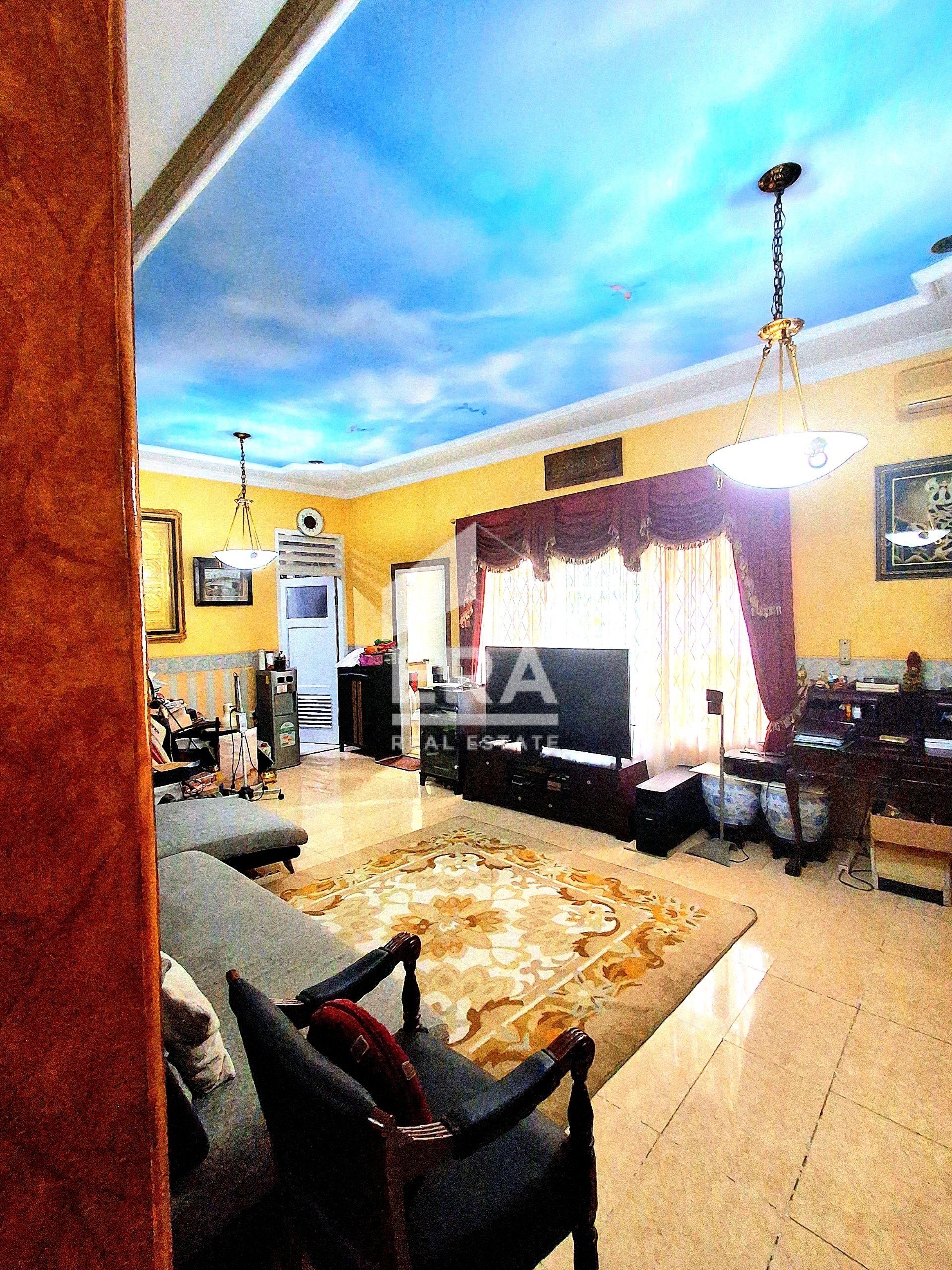 interior 2