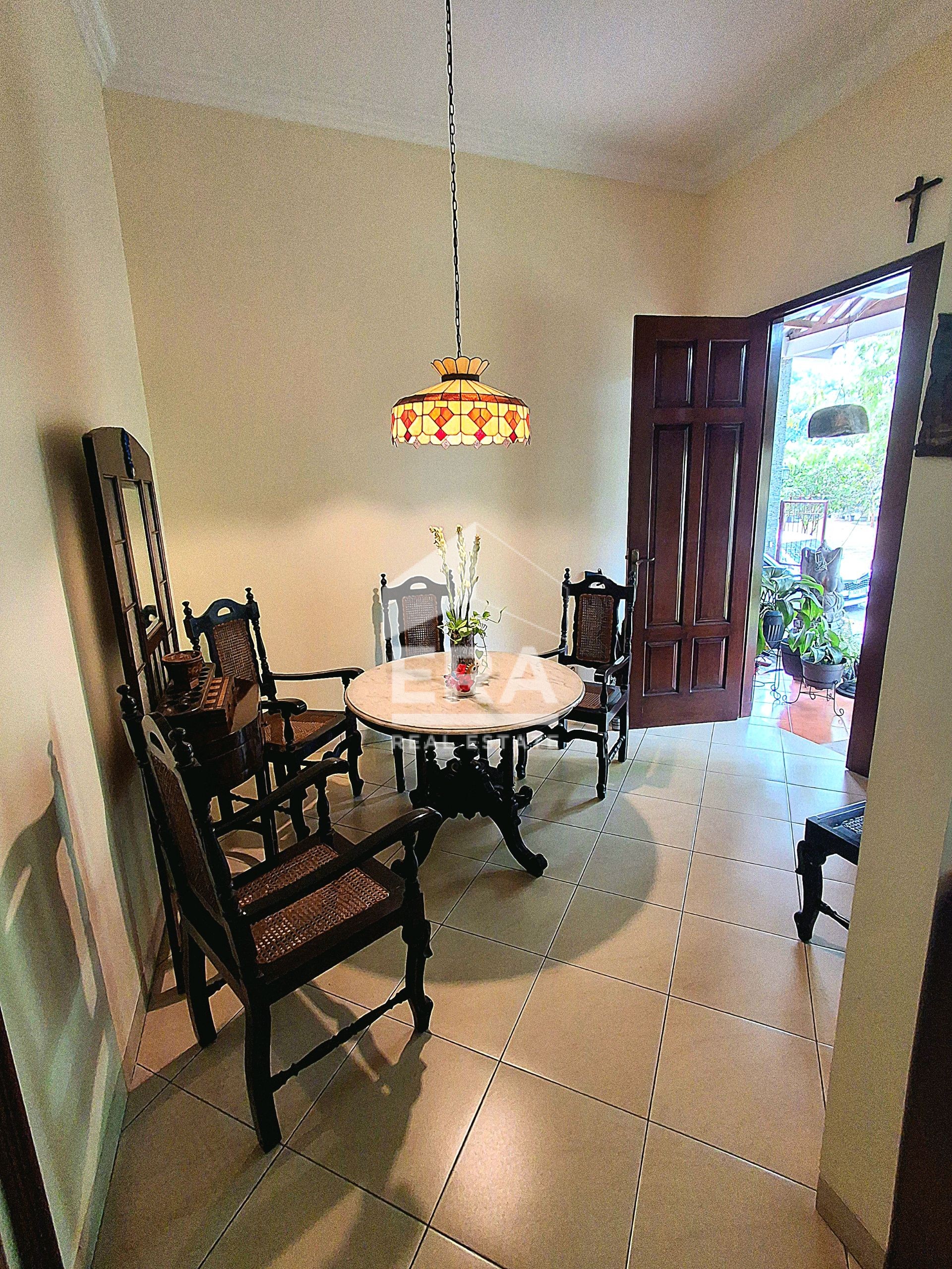 interior 3