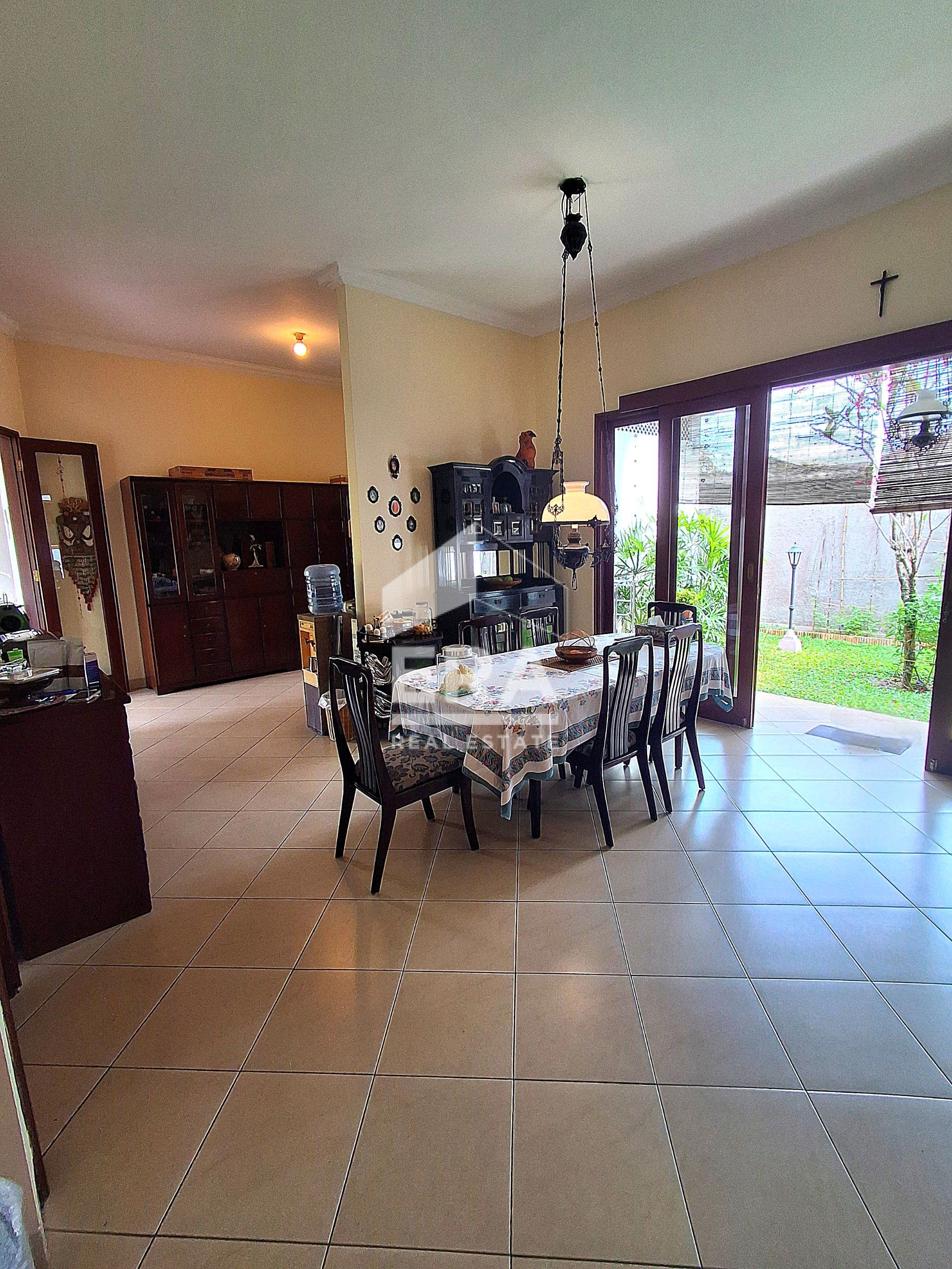 interior 4