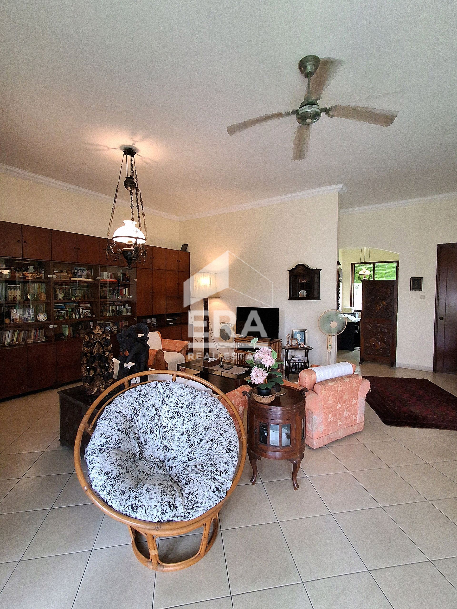 interior 7