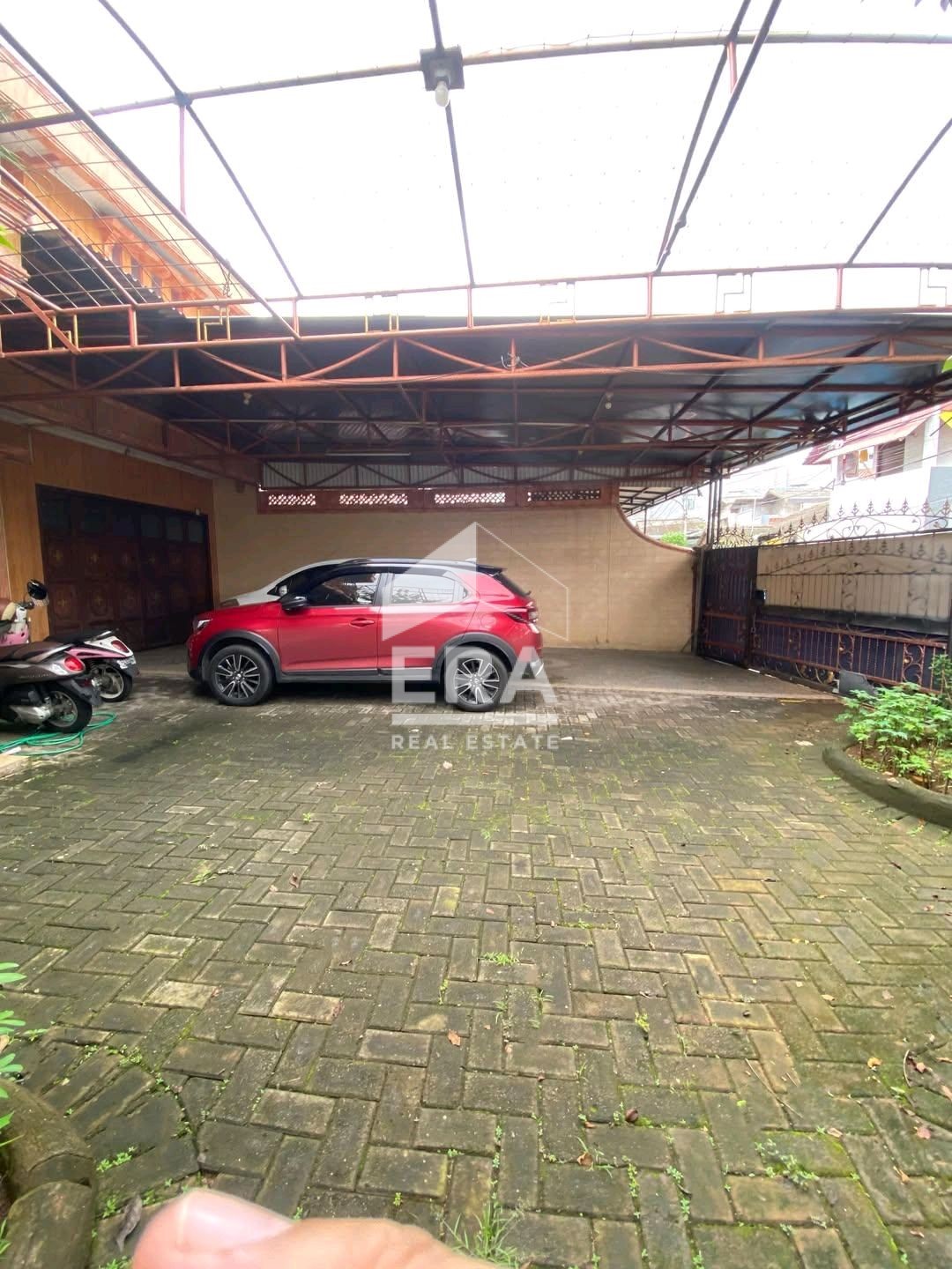 interior 3