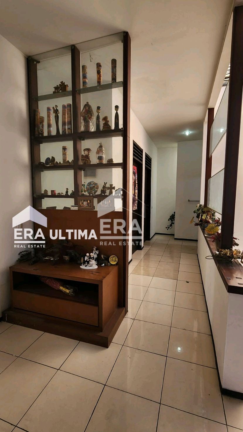 interior 6