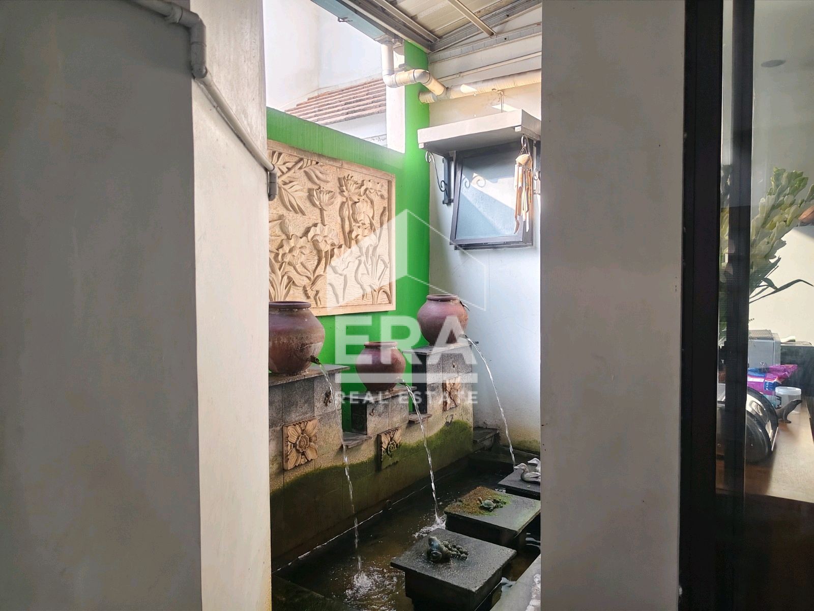 interior 4