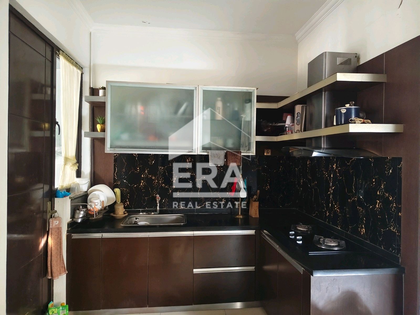 interior 7