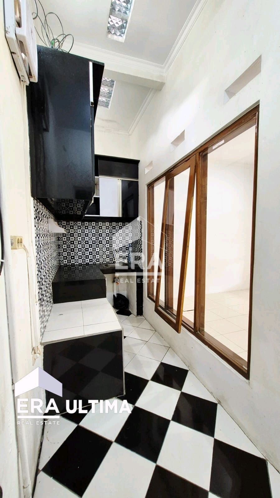 interior 7