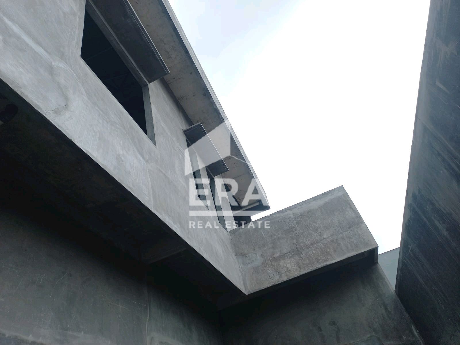 interior 2