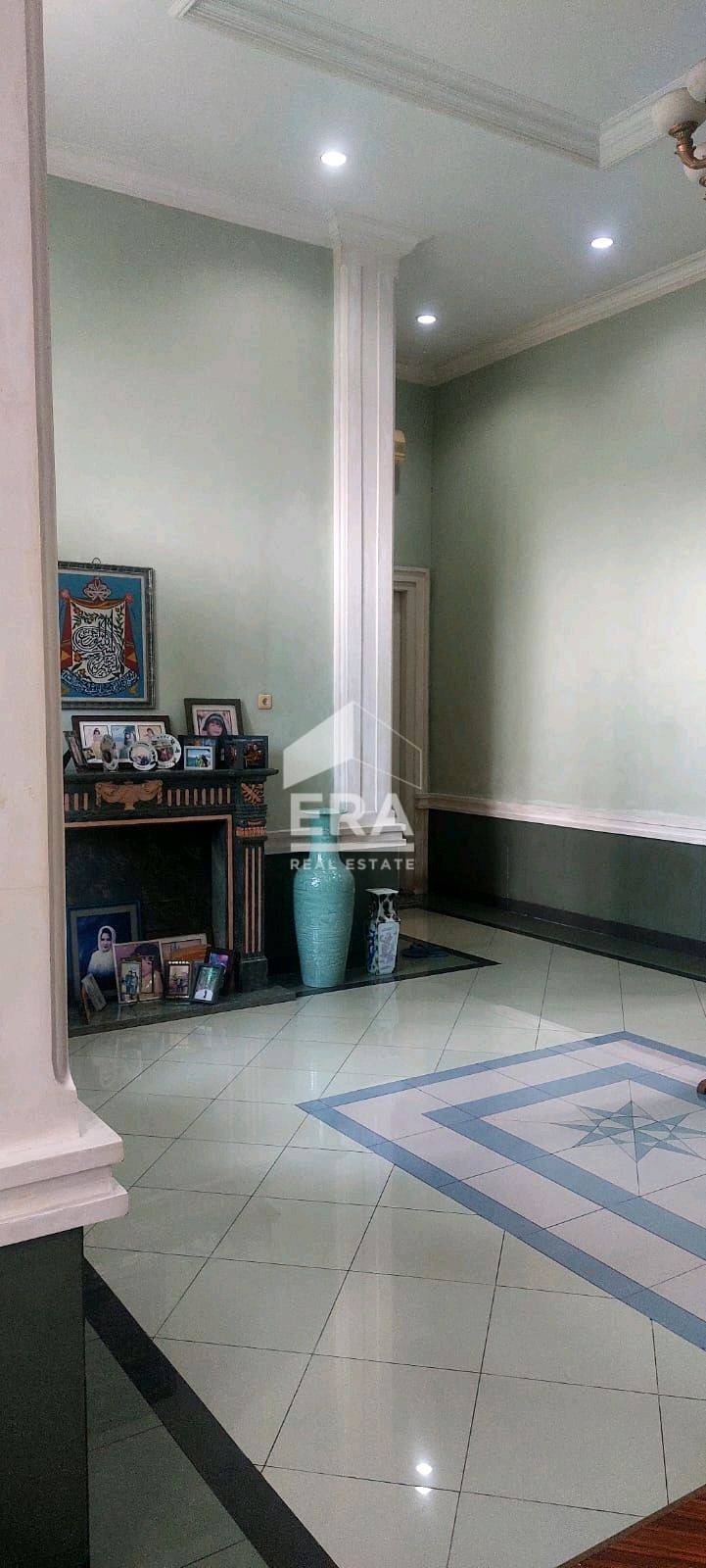 interior 2