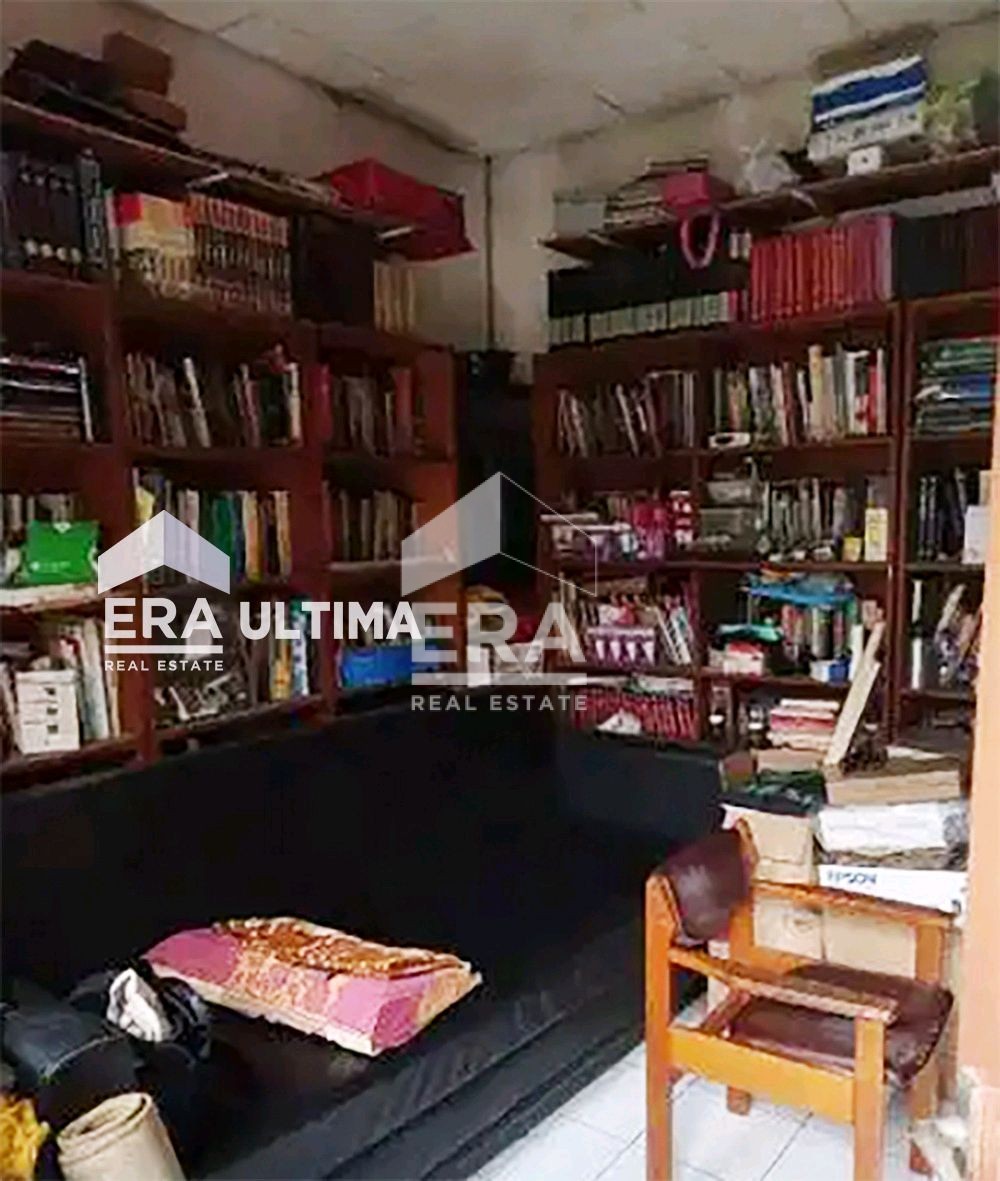 interior 2