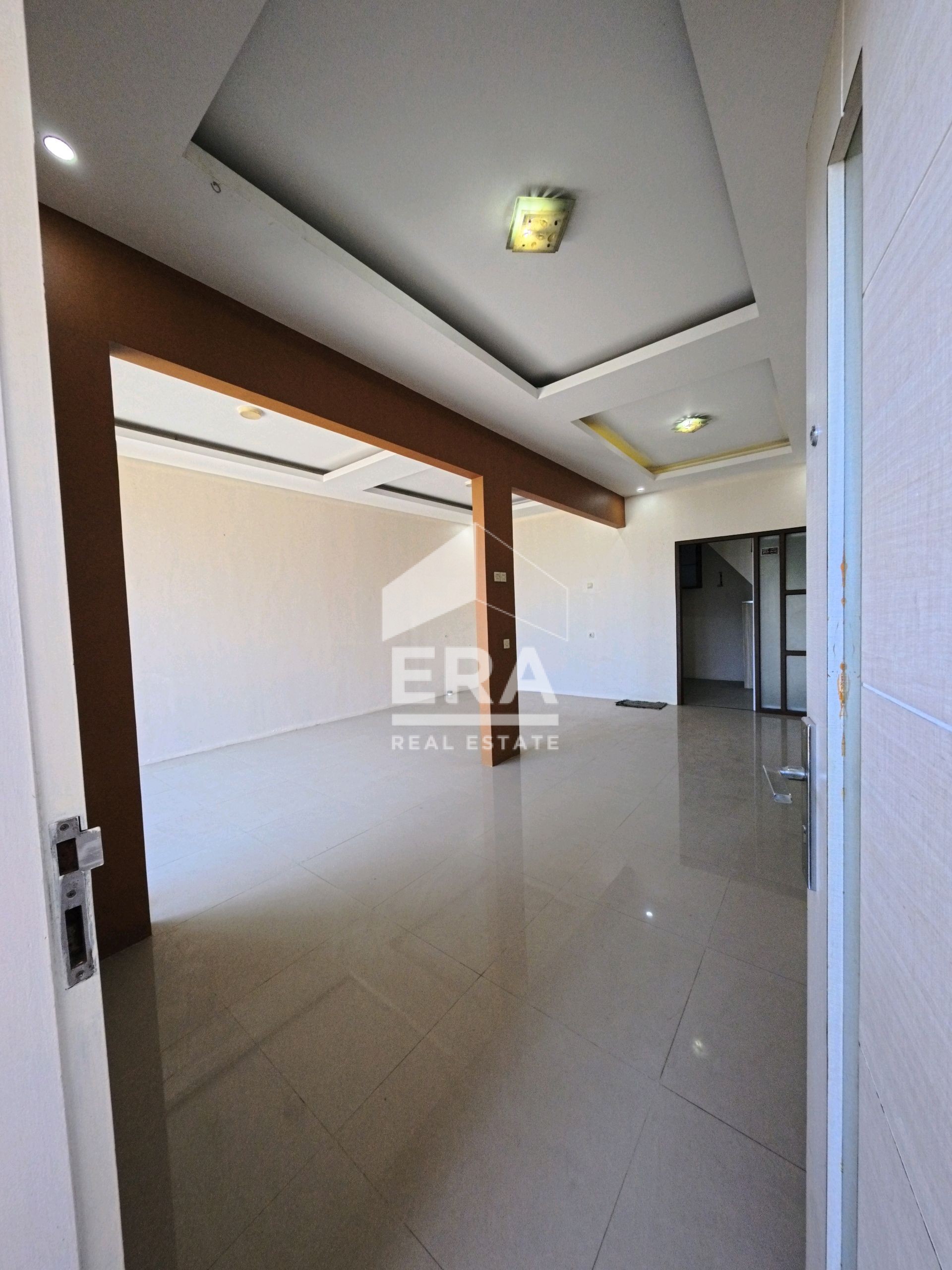 interior 3