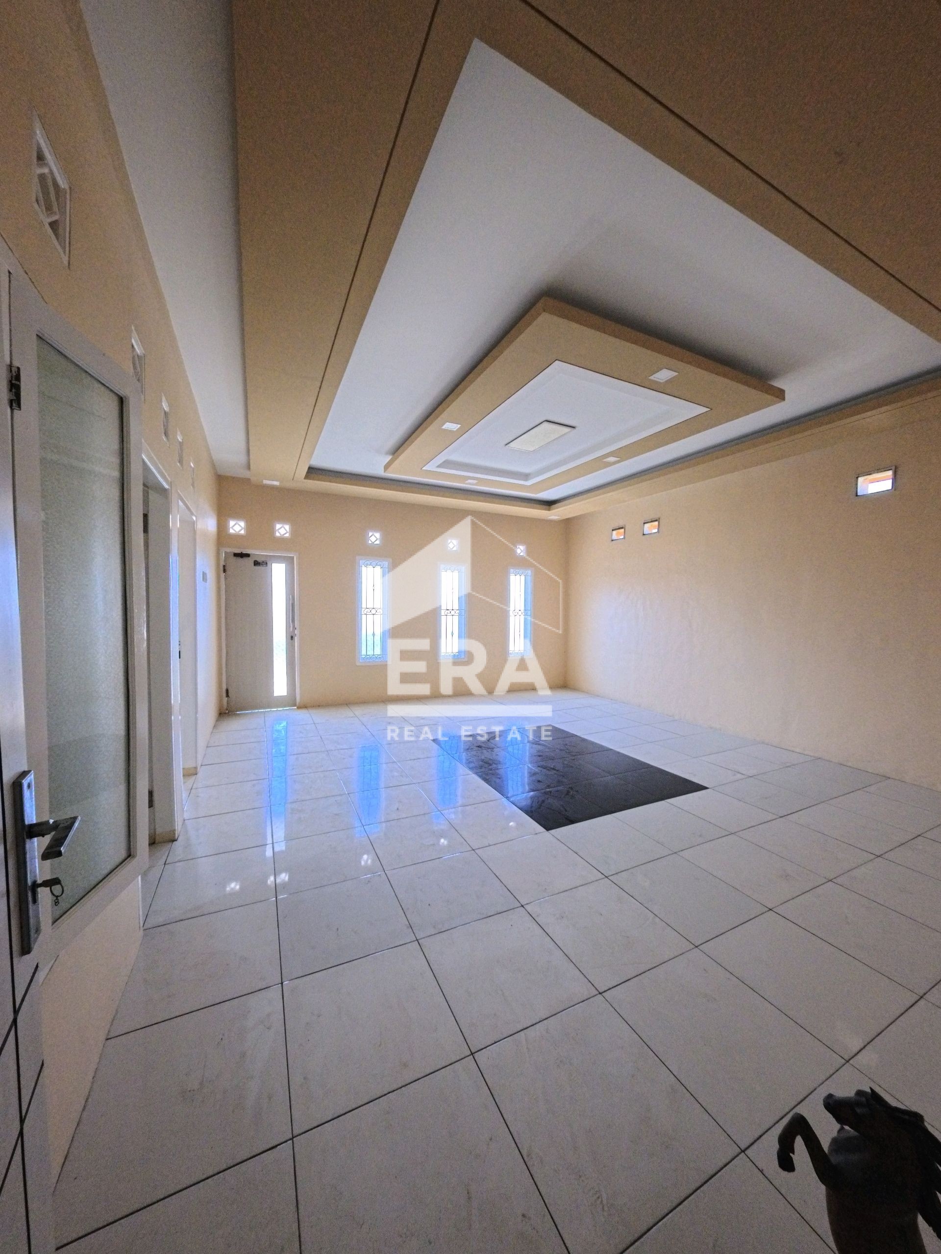 interior 9