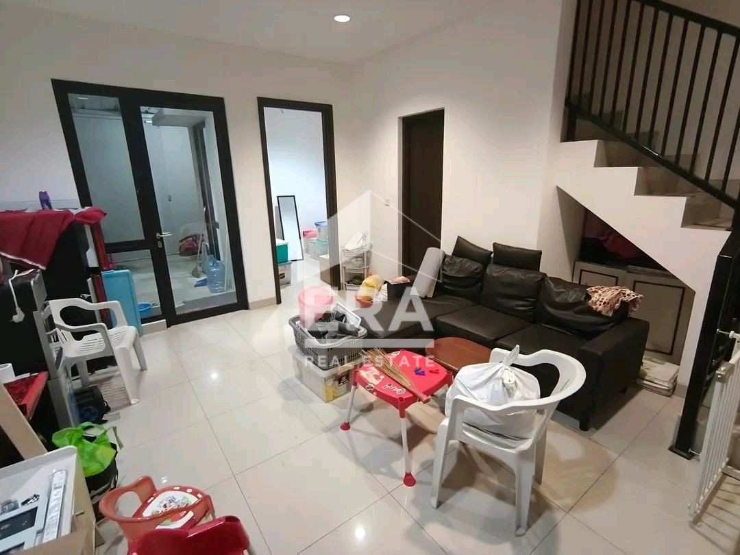 interior 3