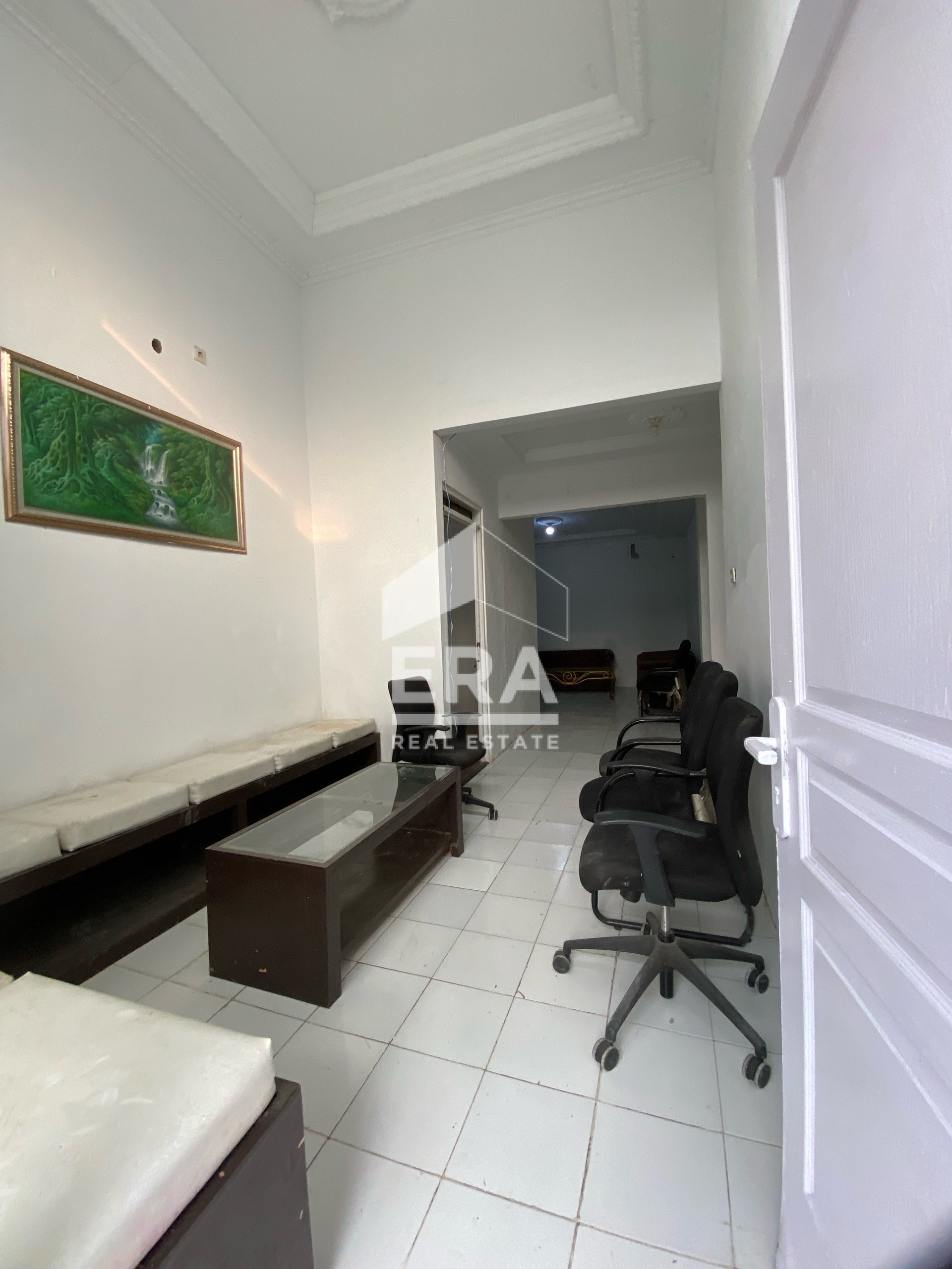 interior 6