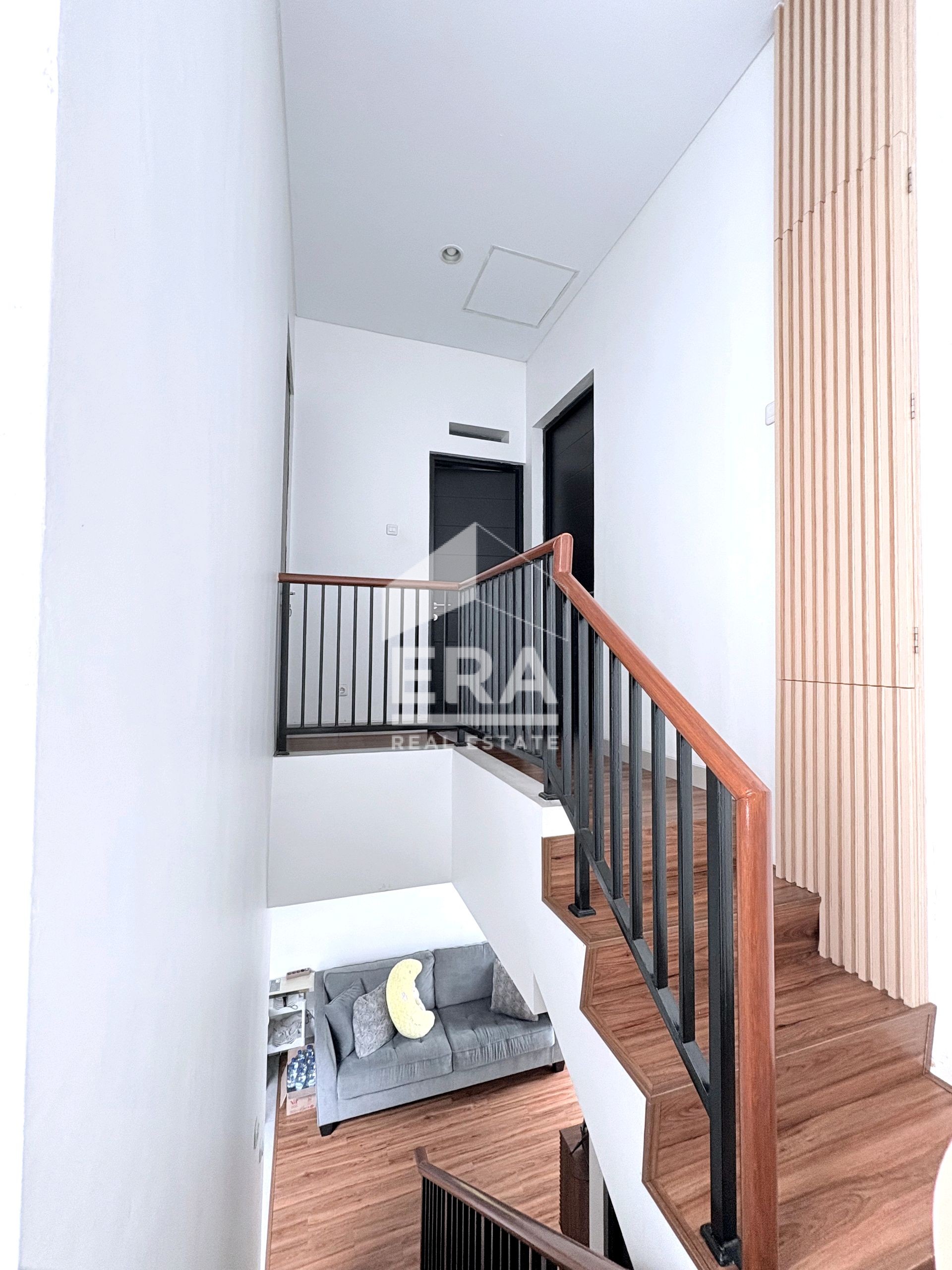 interior 4