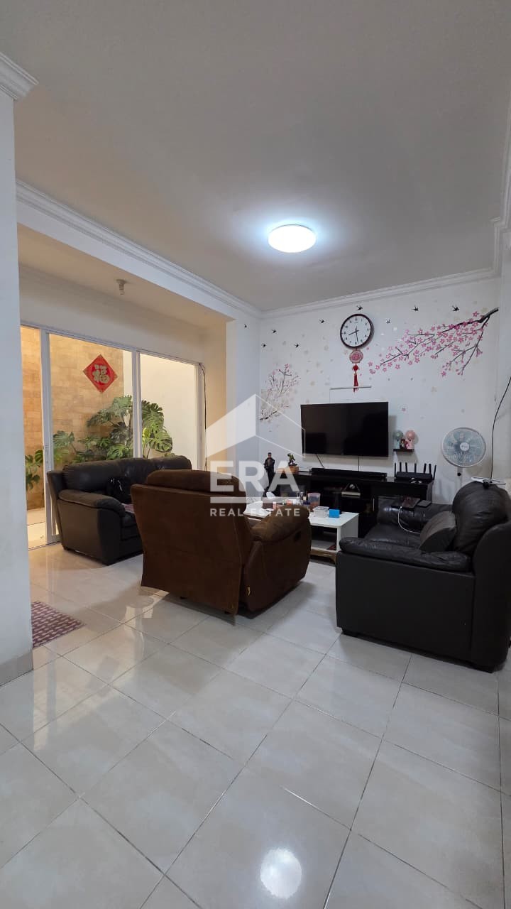 interior 14