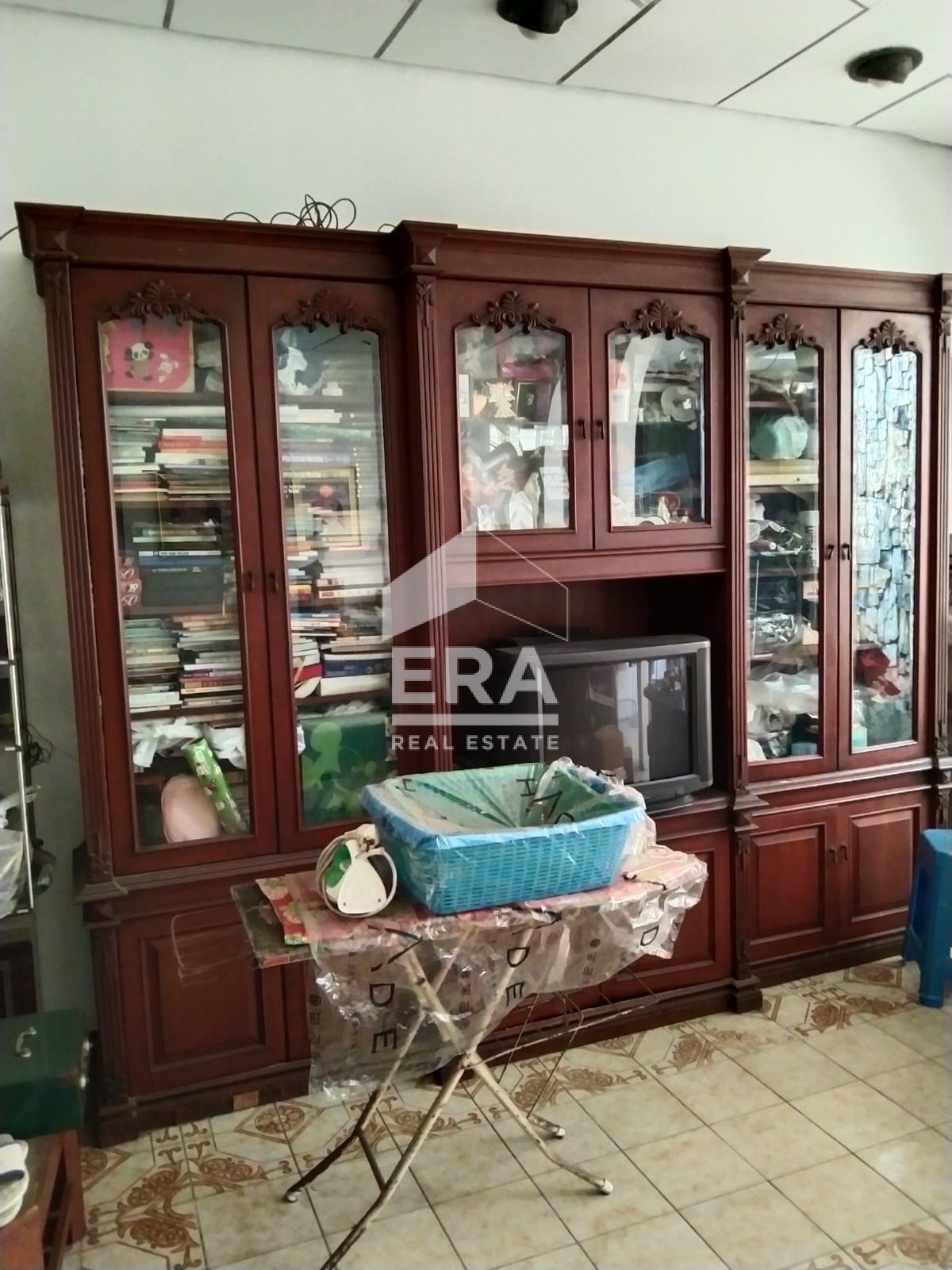 interior 9