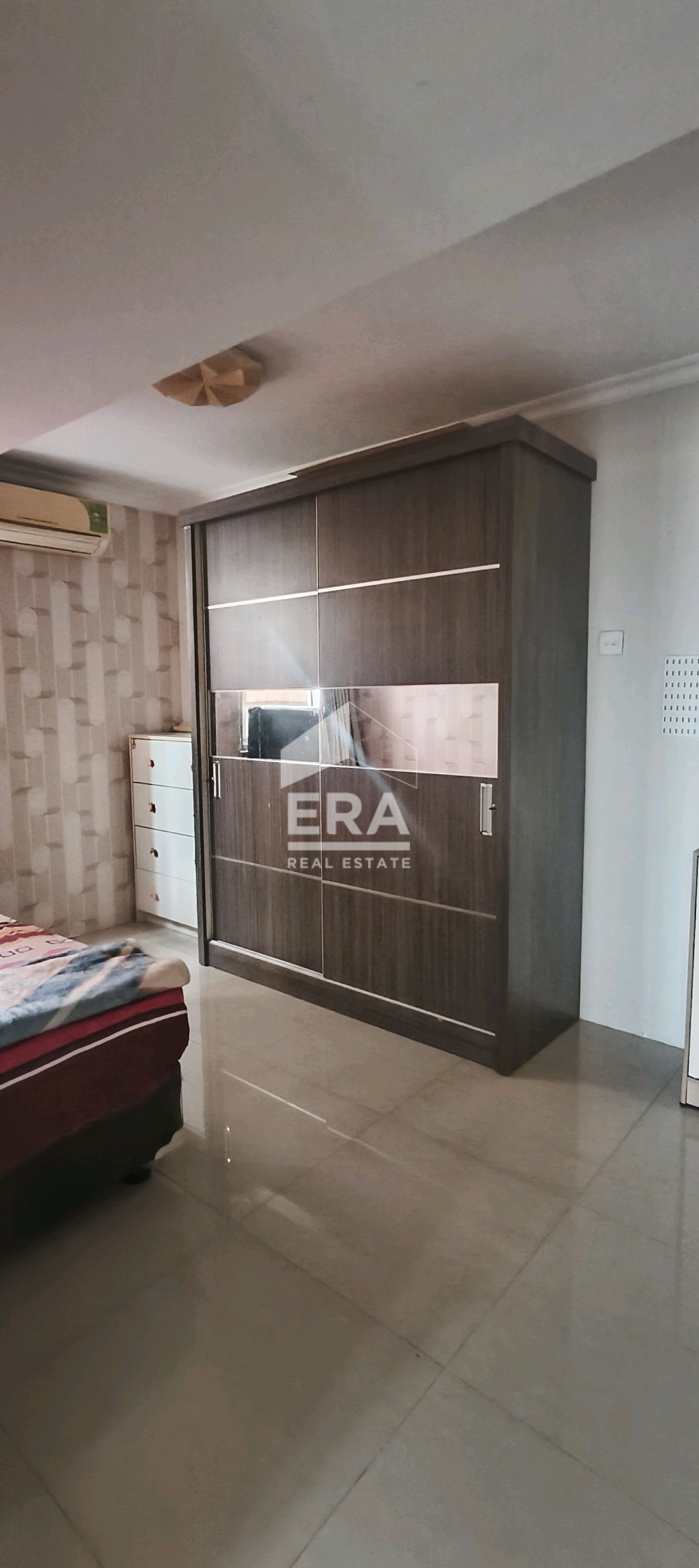 interior 7