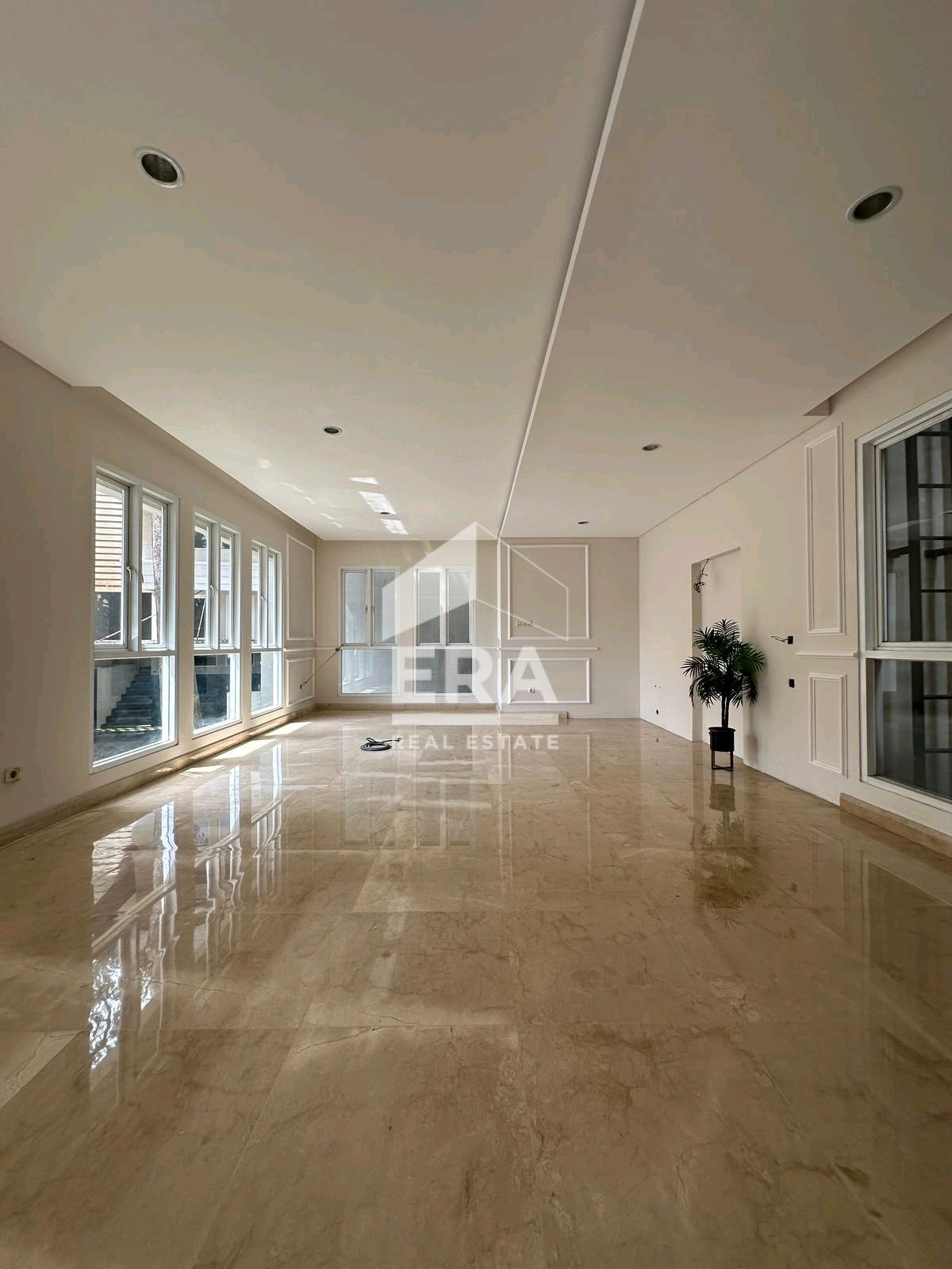 interior 5