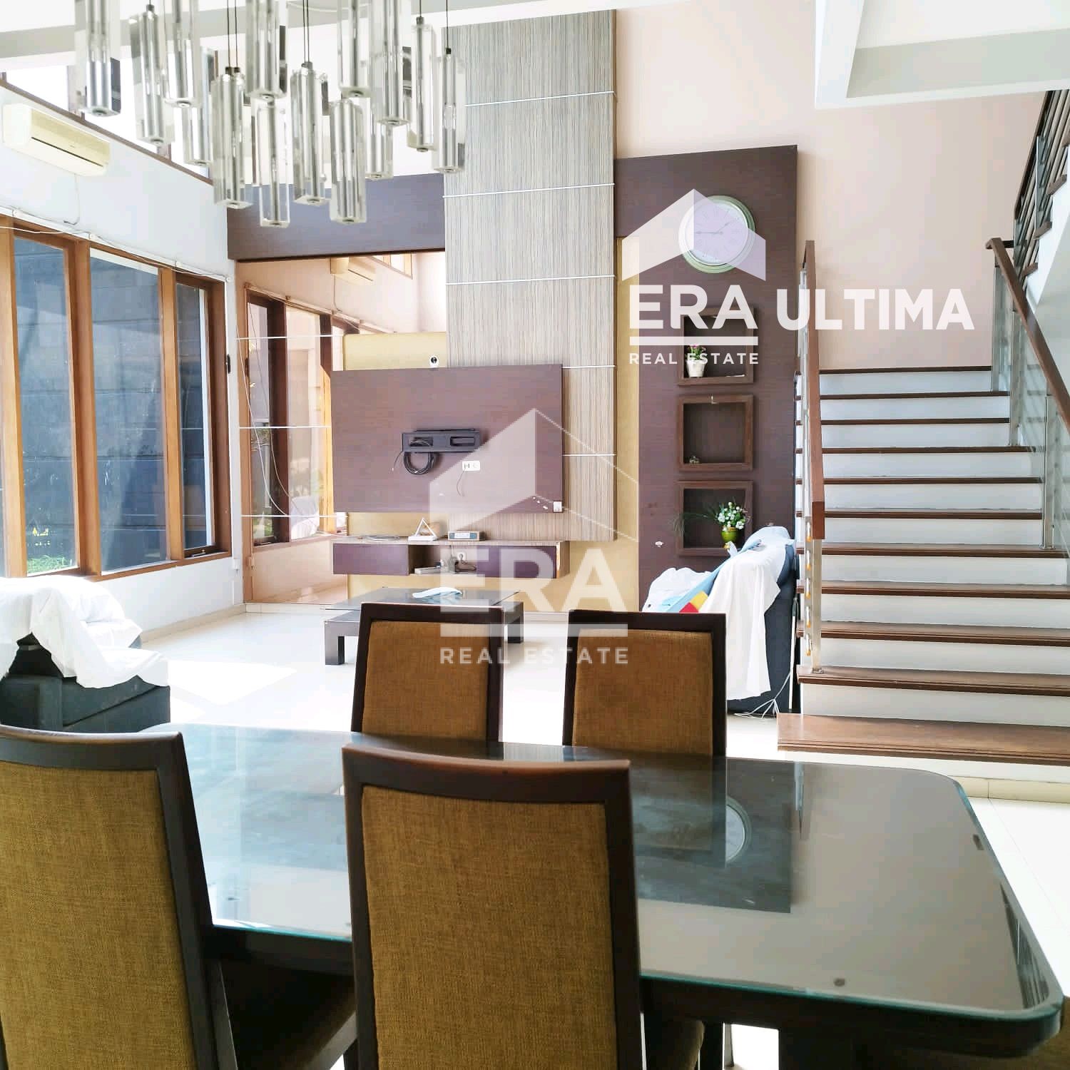 interior 7