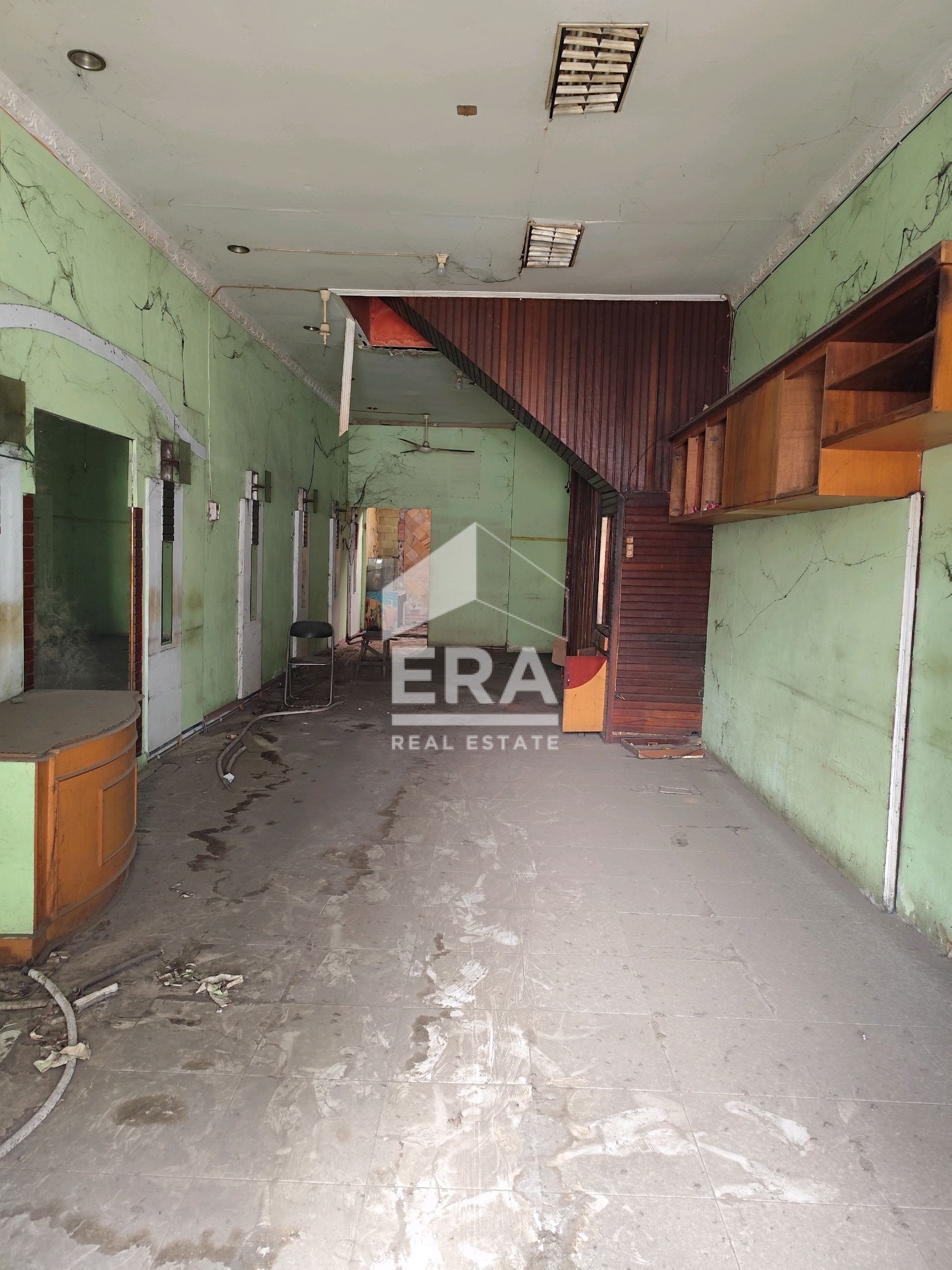 interior 2