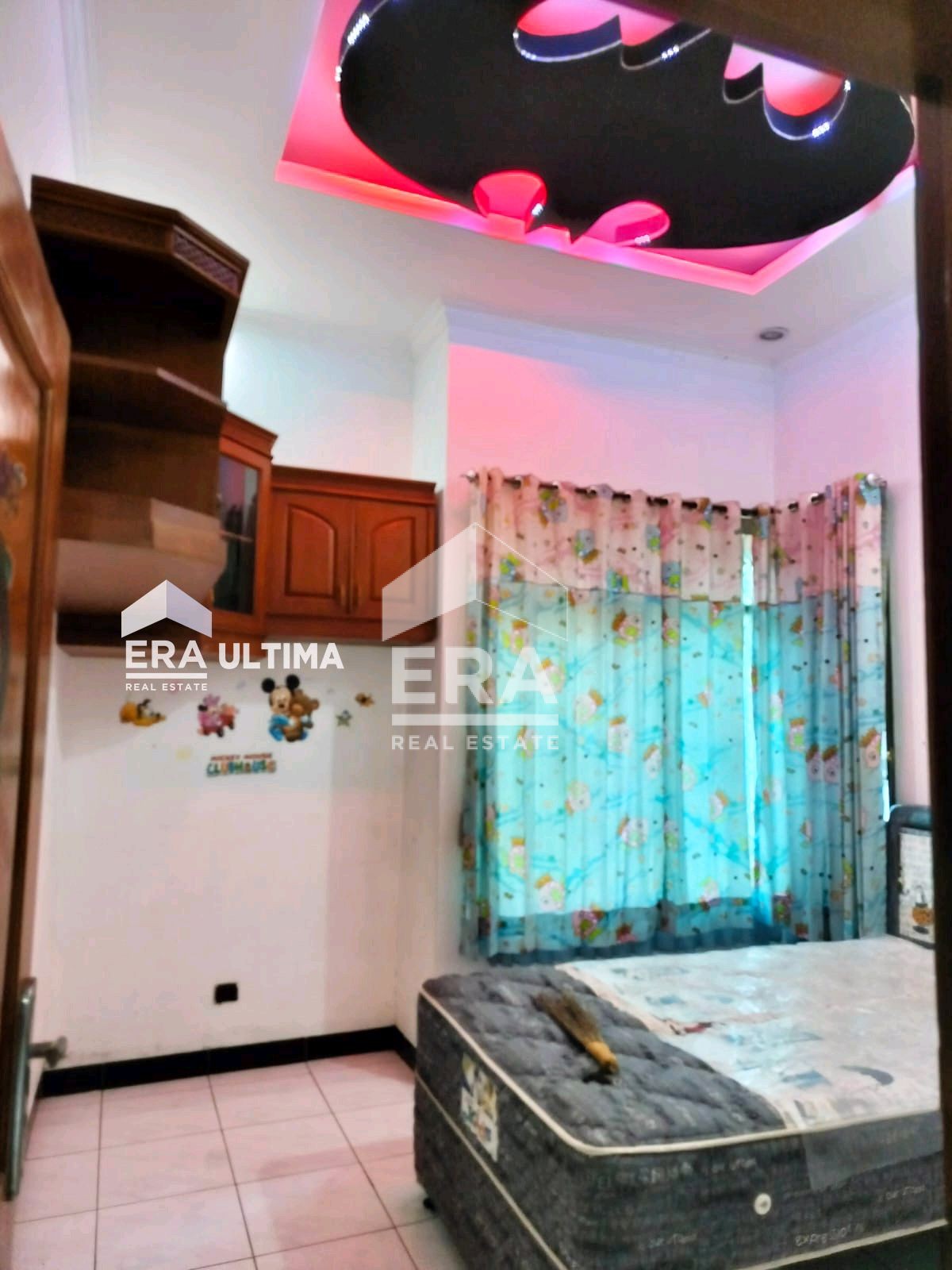 interior 7