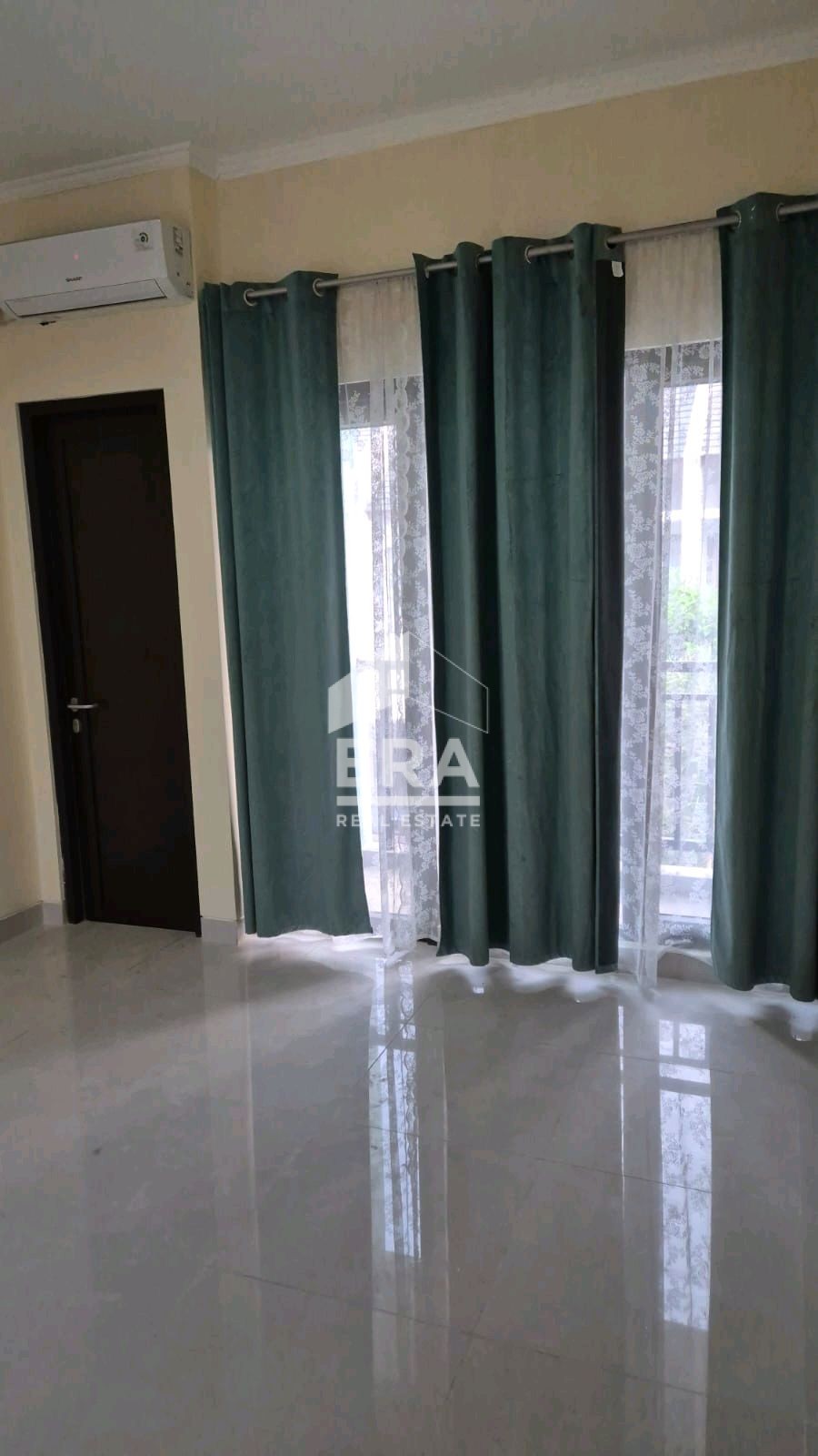 interior 4