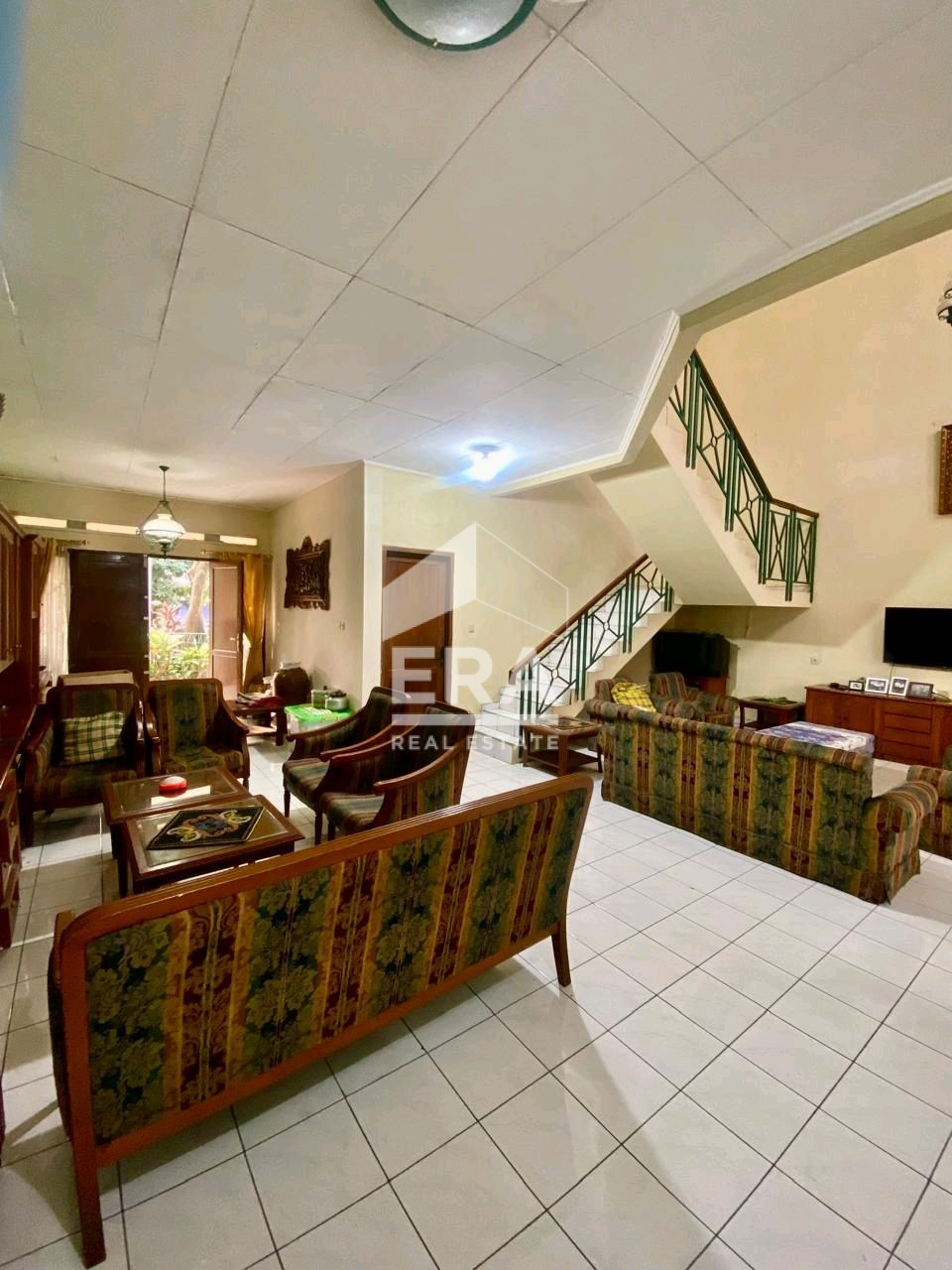 interior 3