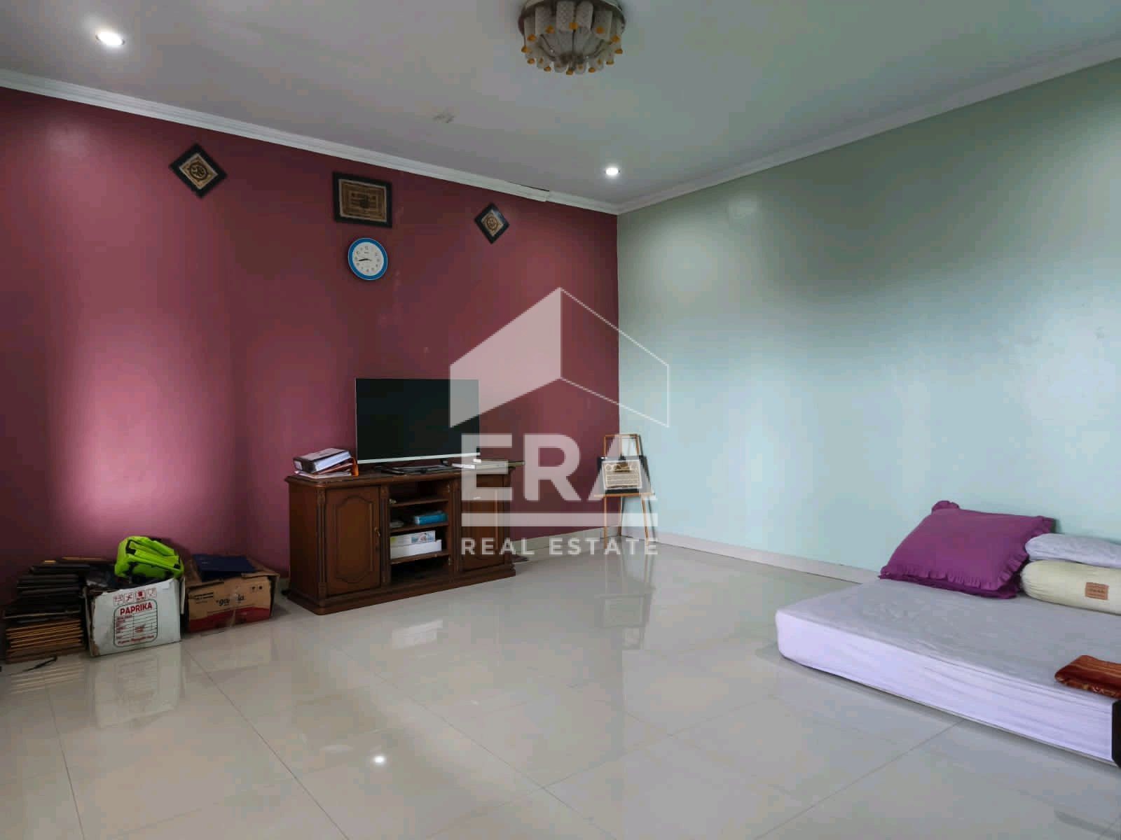 interior 2