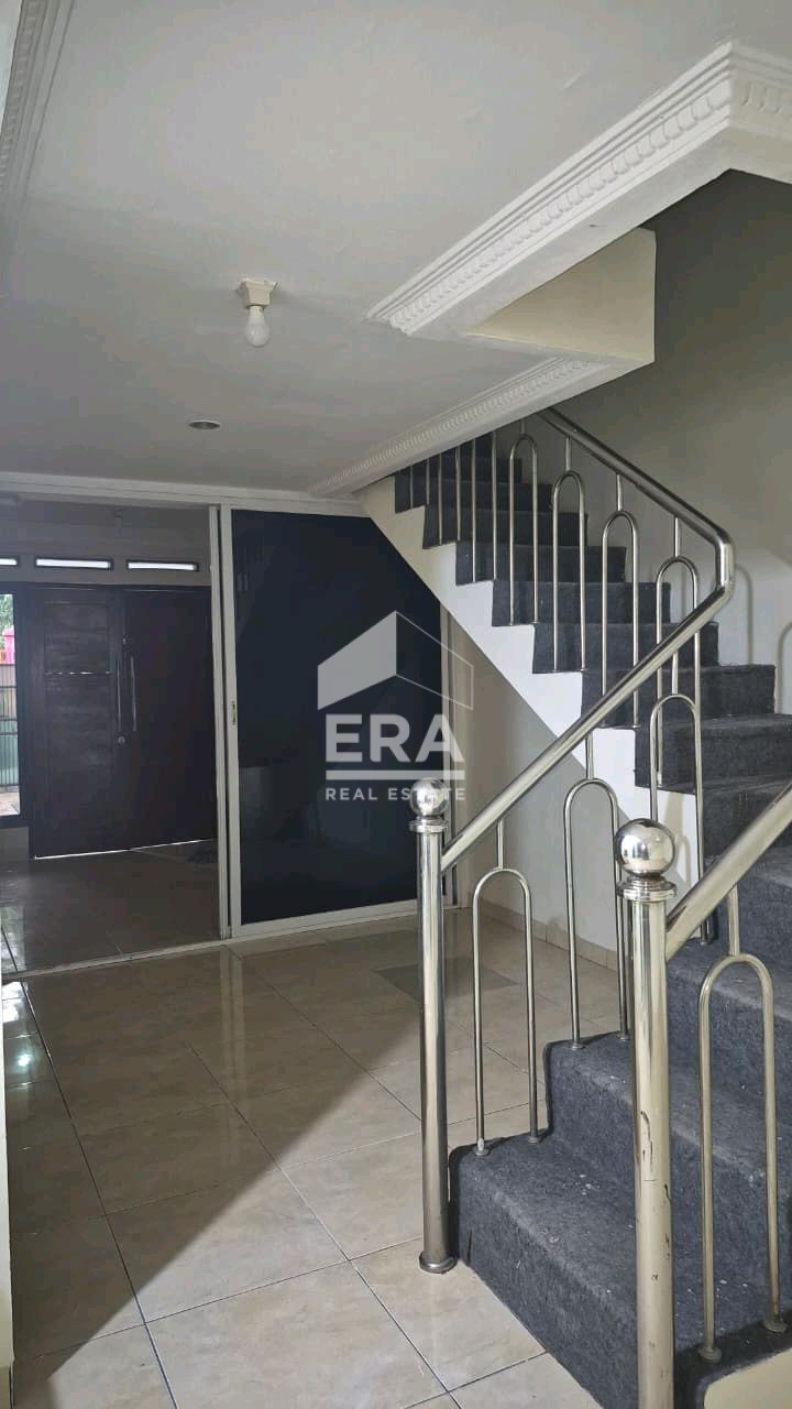interior 3