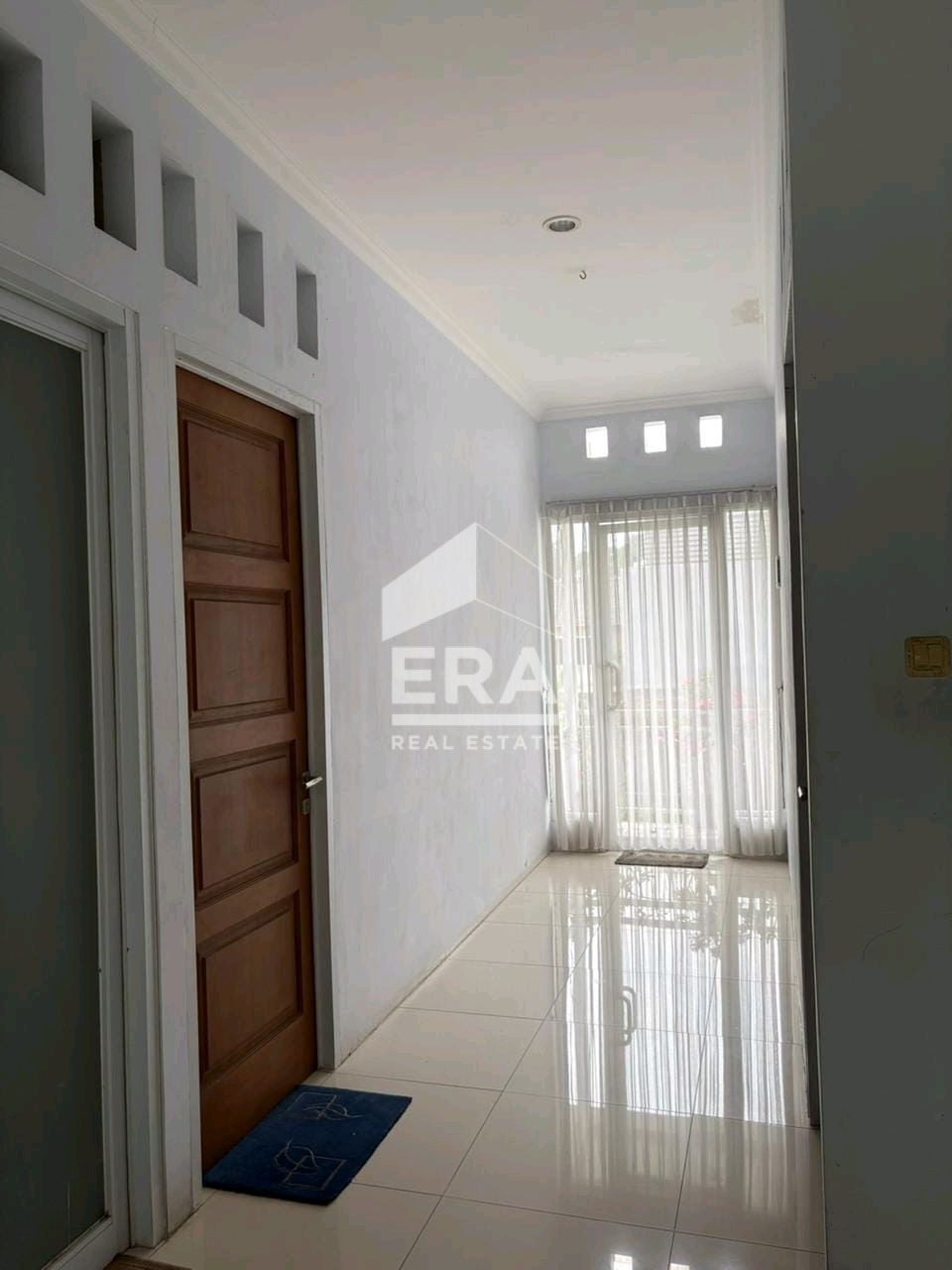 interior 7