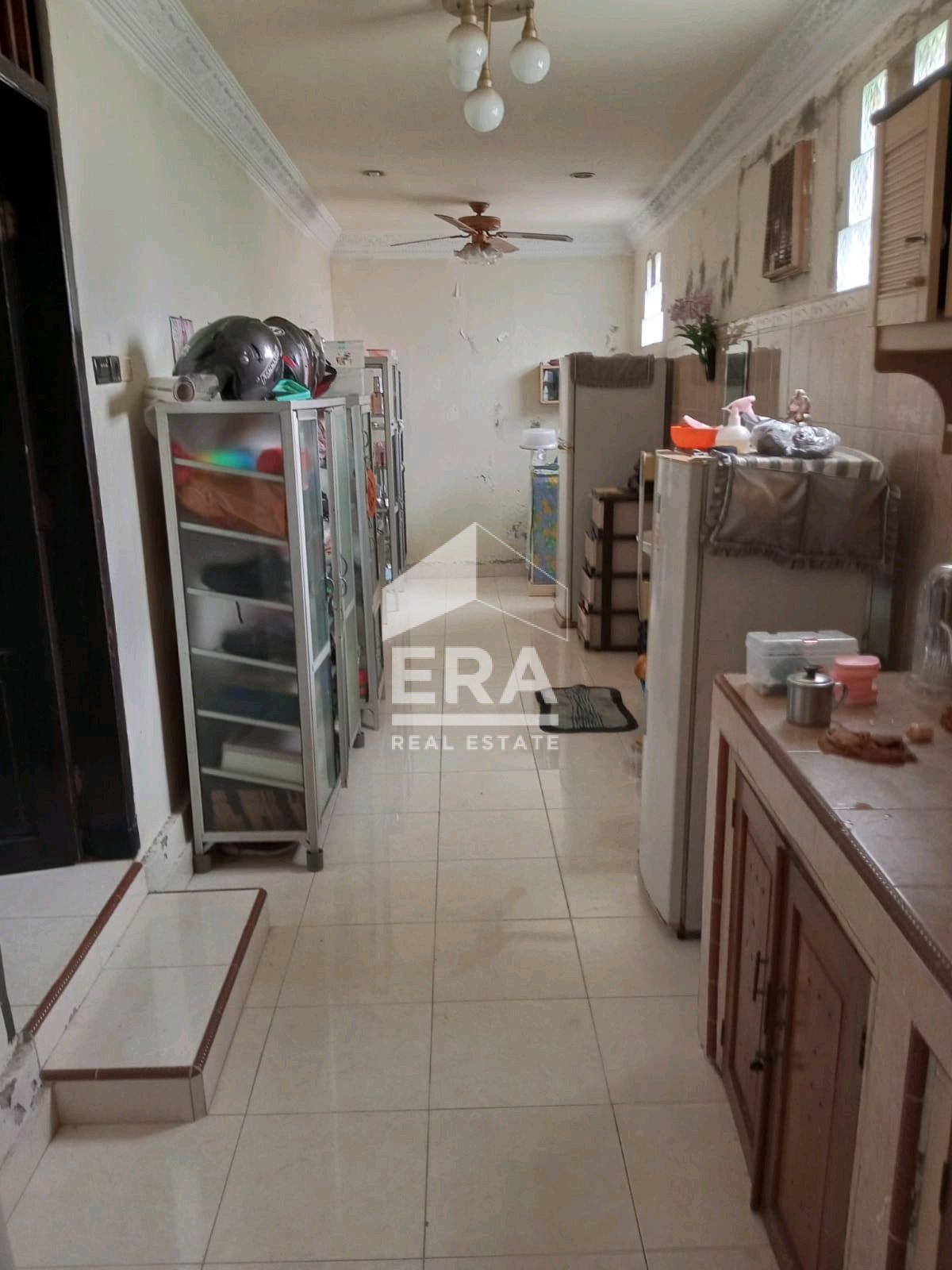 interior 2