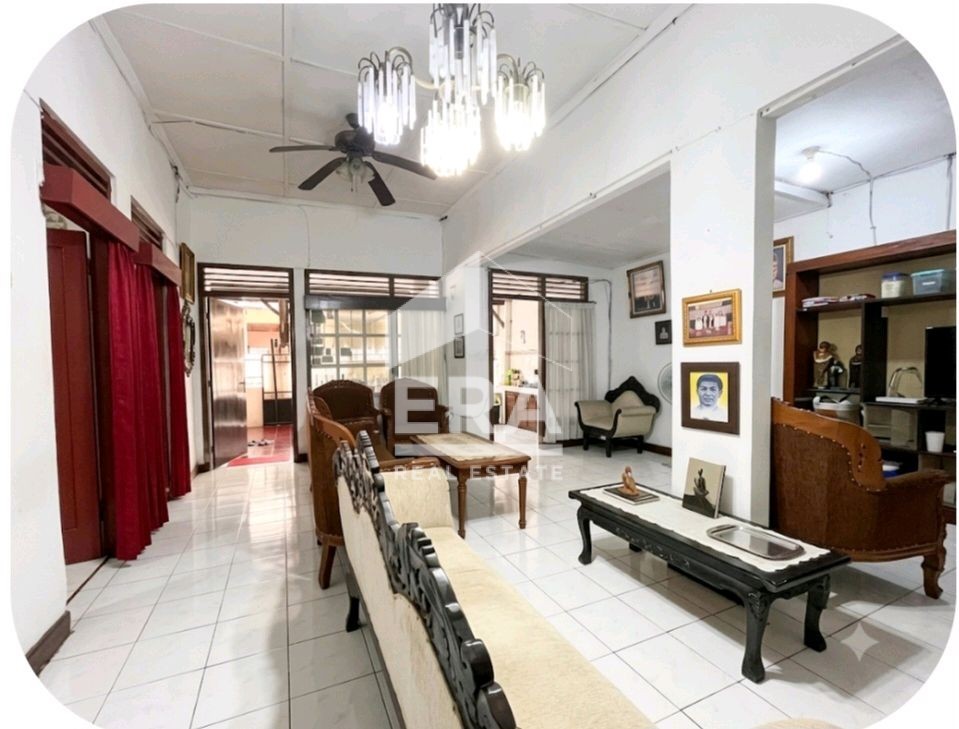 interior 3