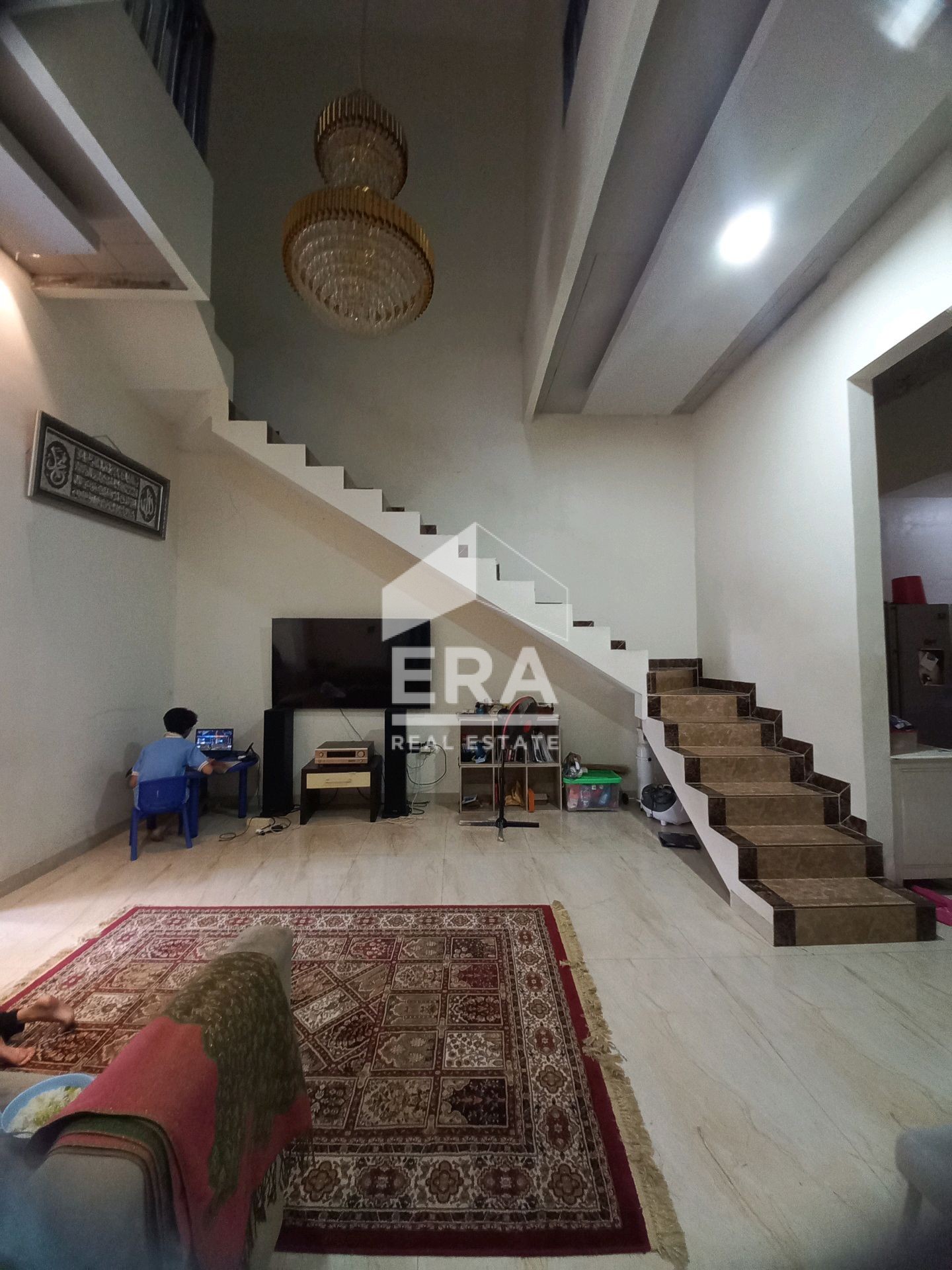 interior 2