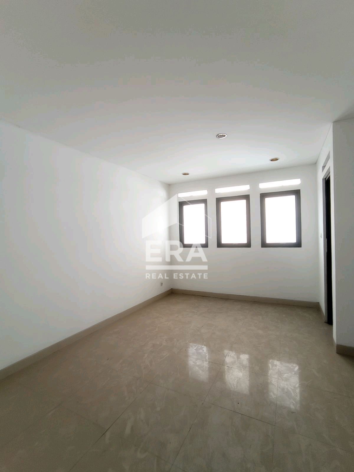interior 5
