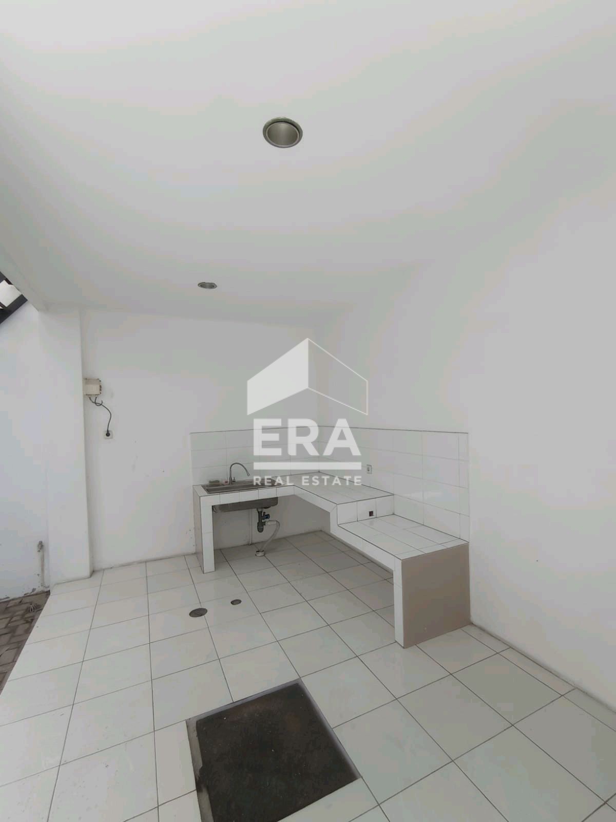 interior 6