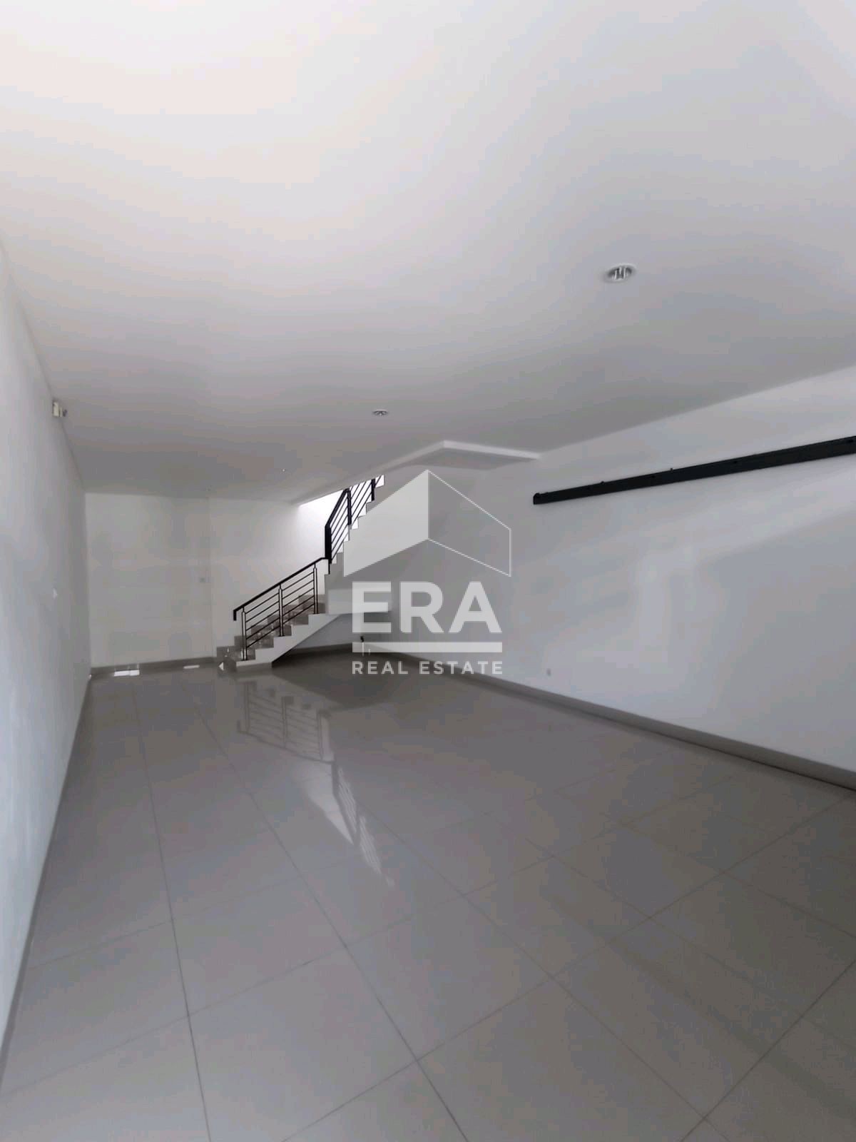 interior 10