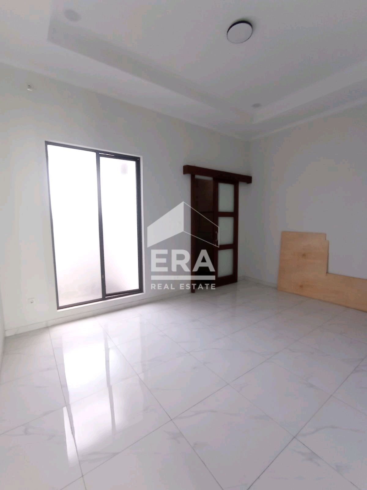 interior 5