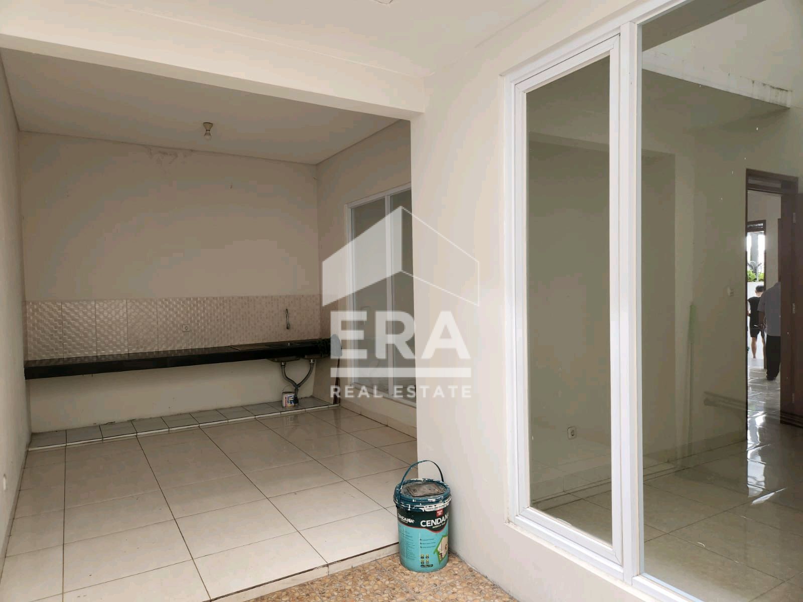 interior 9