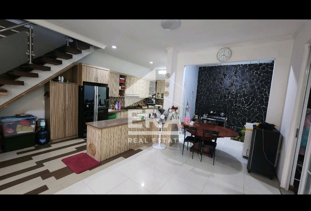 interior 3
