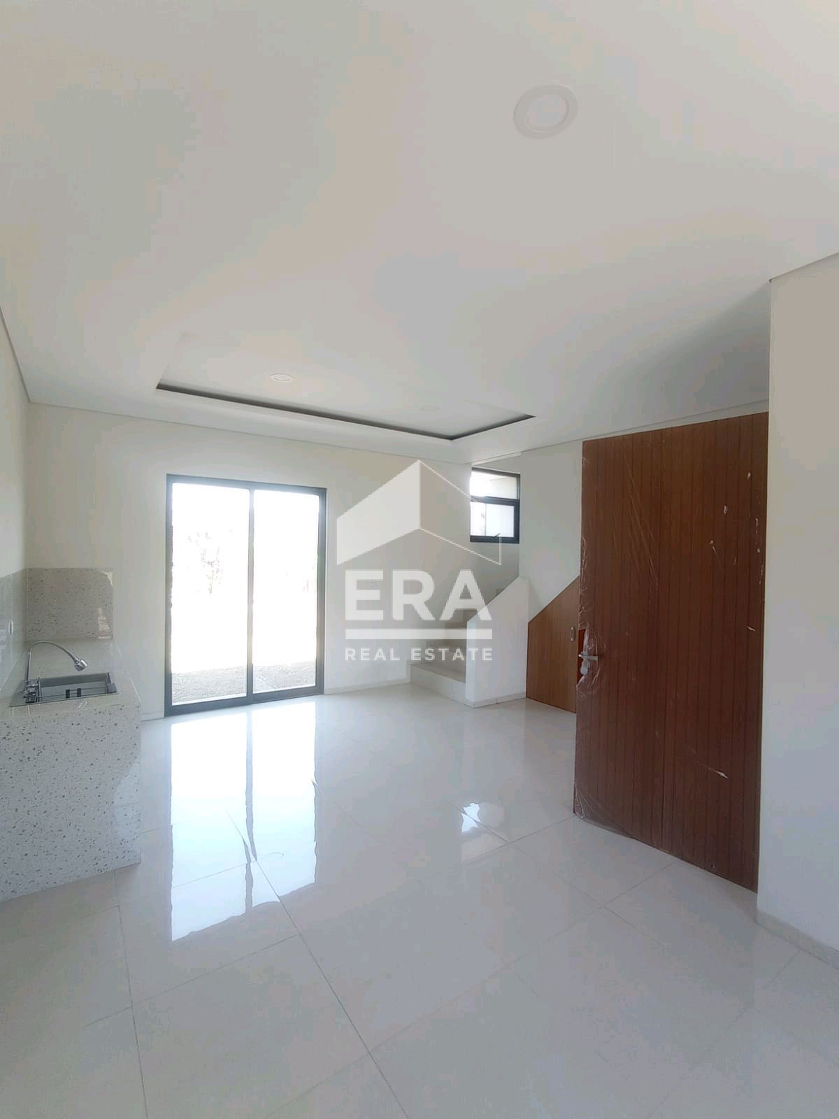 interior 4