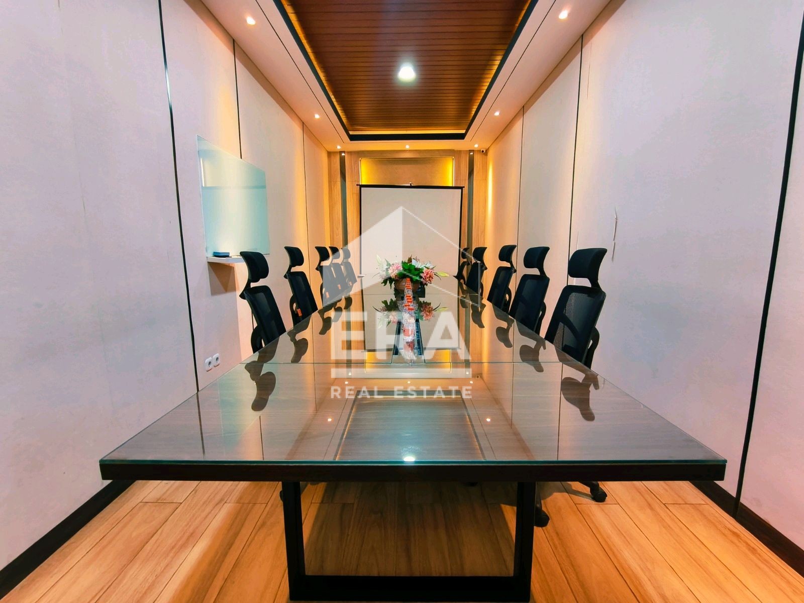 interior 9