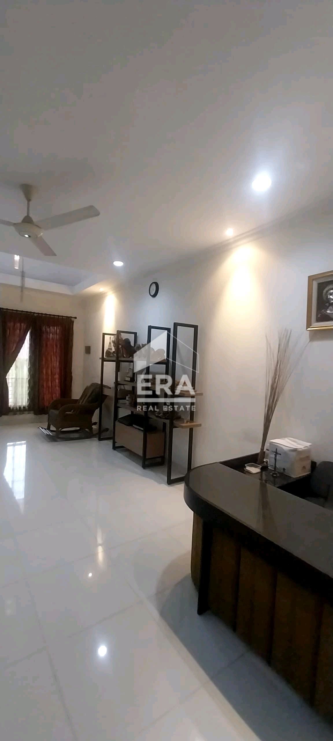interior 6