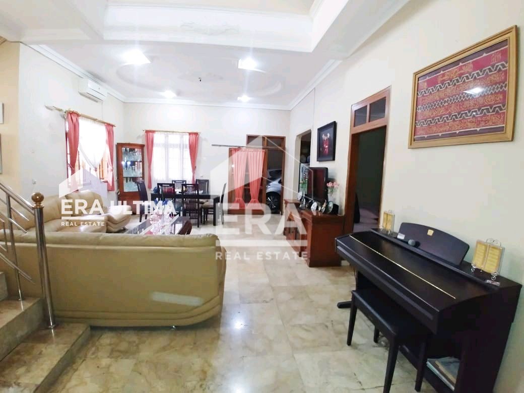 interior 2