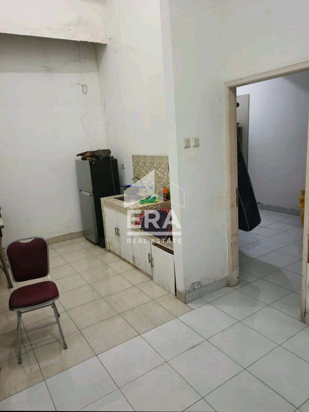 interior 6