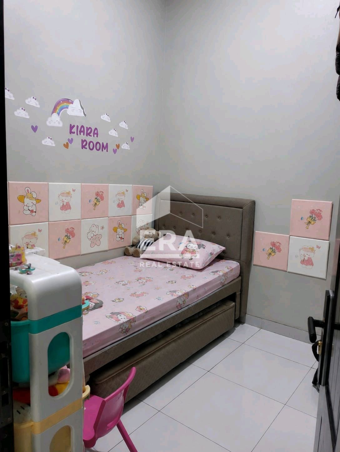 interior 6